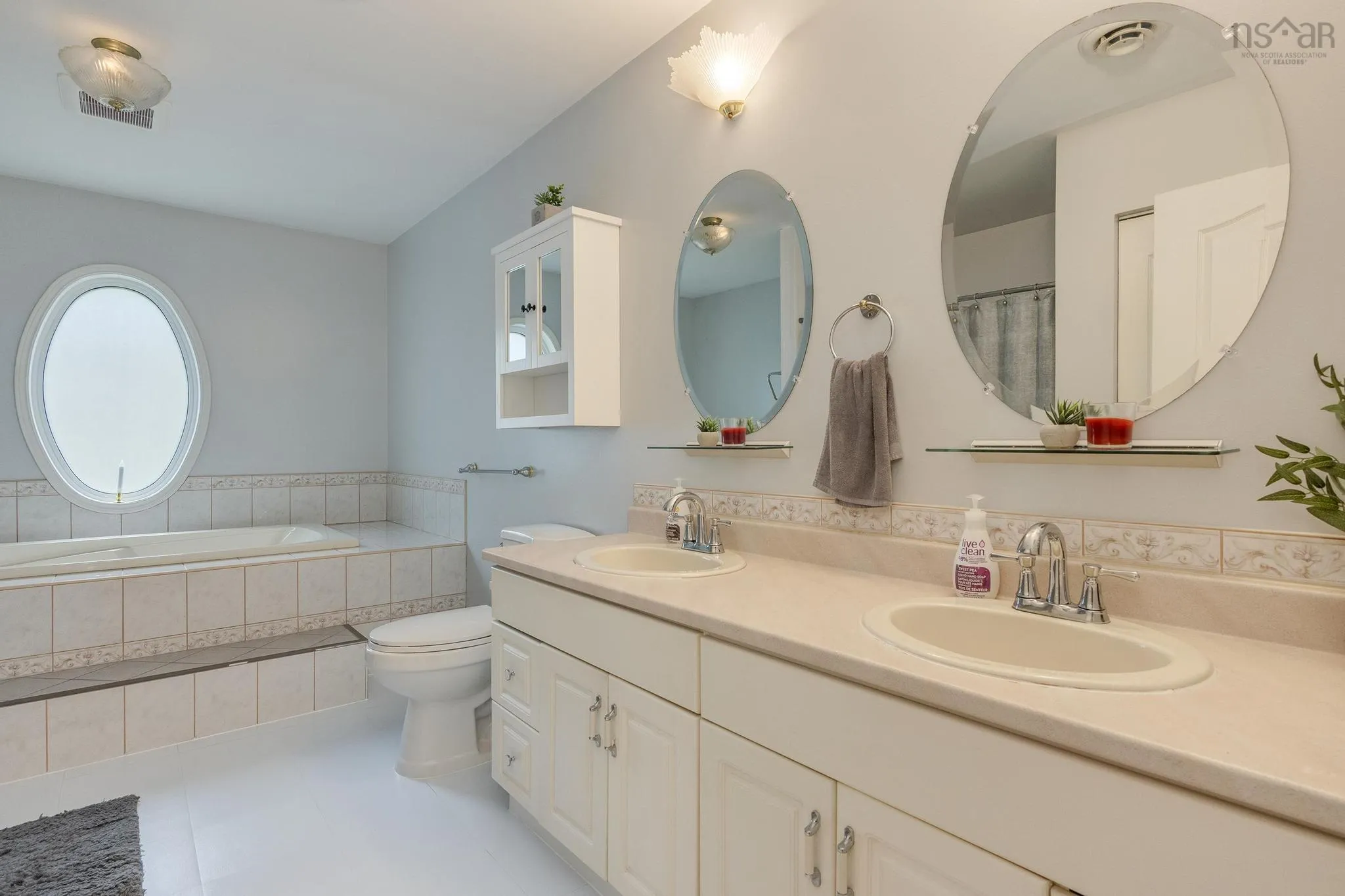 1333 Highway 1, East Kingston, NS B0P 1R0, 4 Bedrooms Bedrooms, ,3 BathroomsBathrooms,Residential,For Sale,Highway 1,202517342