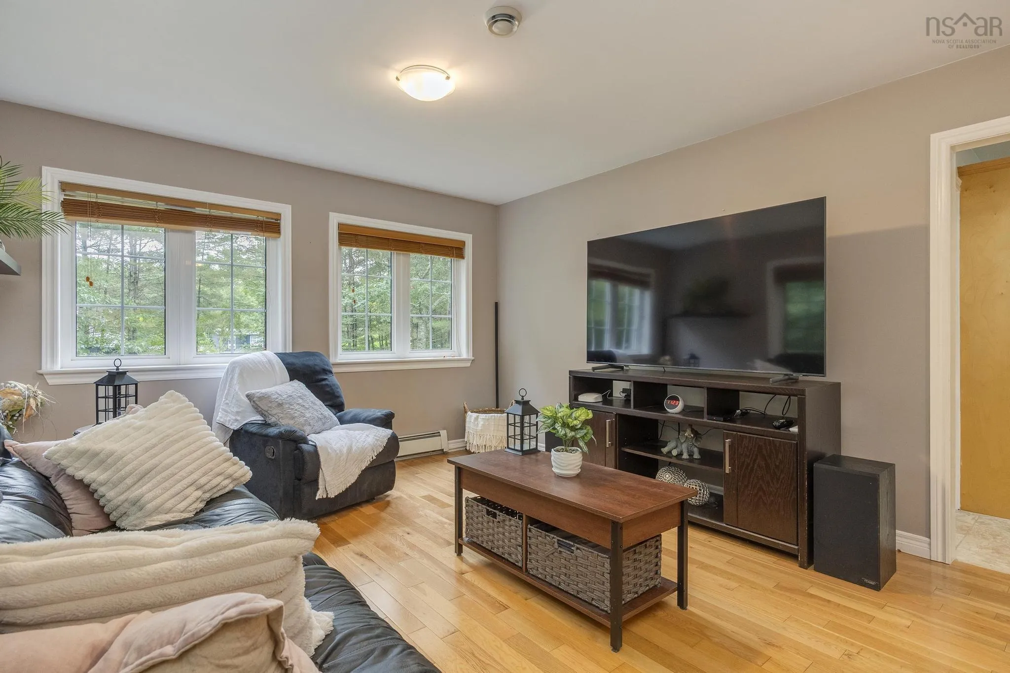 1333 Highway 1, East Kingston, NS B0P 1R0, 4 Bedrooms Bedrooms, ,3 BathroomsBathrooms,Residential,For Sale,Highway 1,202517342