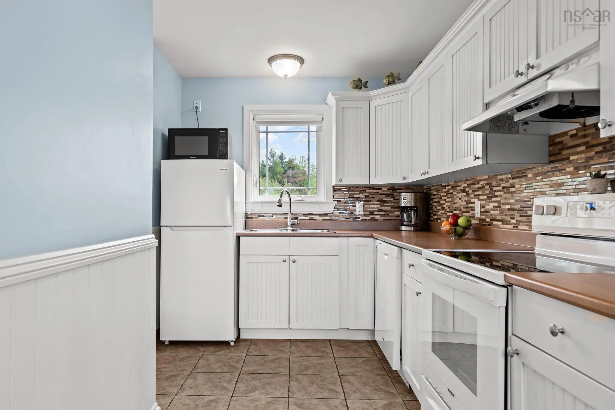82 Cambra Lane, North Shore, NS B0K 1E0, 3 Bedrooms Bedrooms, ,1 BathroomBathrooms,Residential,For Sale,Cambra,202523418