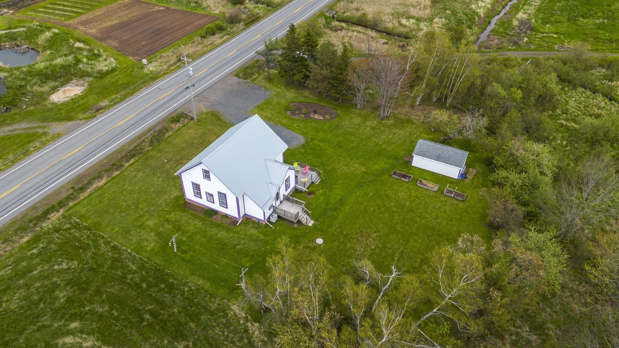 828 Highway 6, Marshville, NS B0K 1N0, 2 Bedrooms Bedrooms, ,2 BathroomsBathrooms,Residential,For Sale,Highway 6,202520494