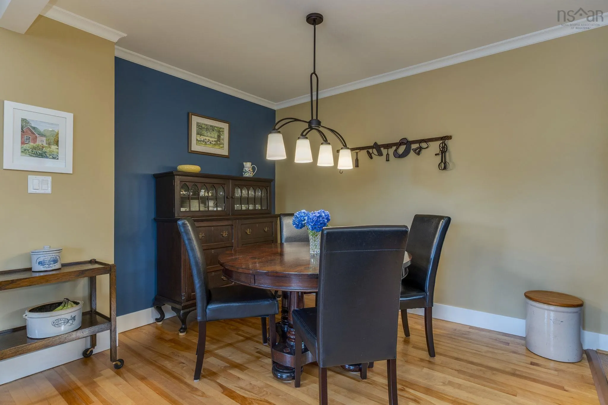 10 Palisade Place, Halifax, NS B3M 2Y8, 2 Bedrooms Bedrooms, ,2 BathroomsBathrooms,Residential,For Sale,Palisade,202524623