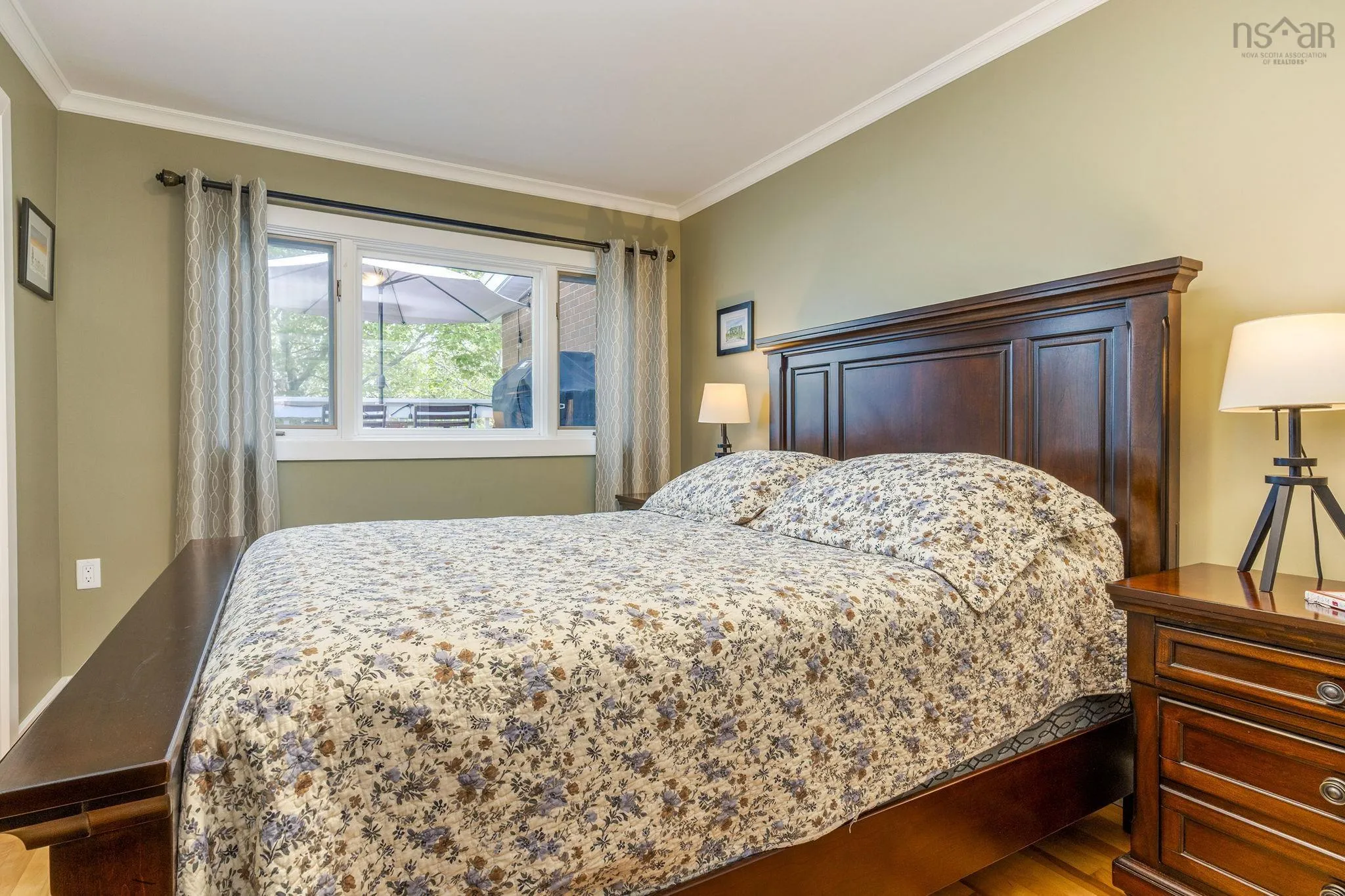10 Palisade Place, Halifax, NS B3M 2Y8, 2 Bedrooms Bedrooms, ,2 BathroomsBathrooms,Residential,For Sale,Palisade,202524623