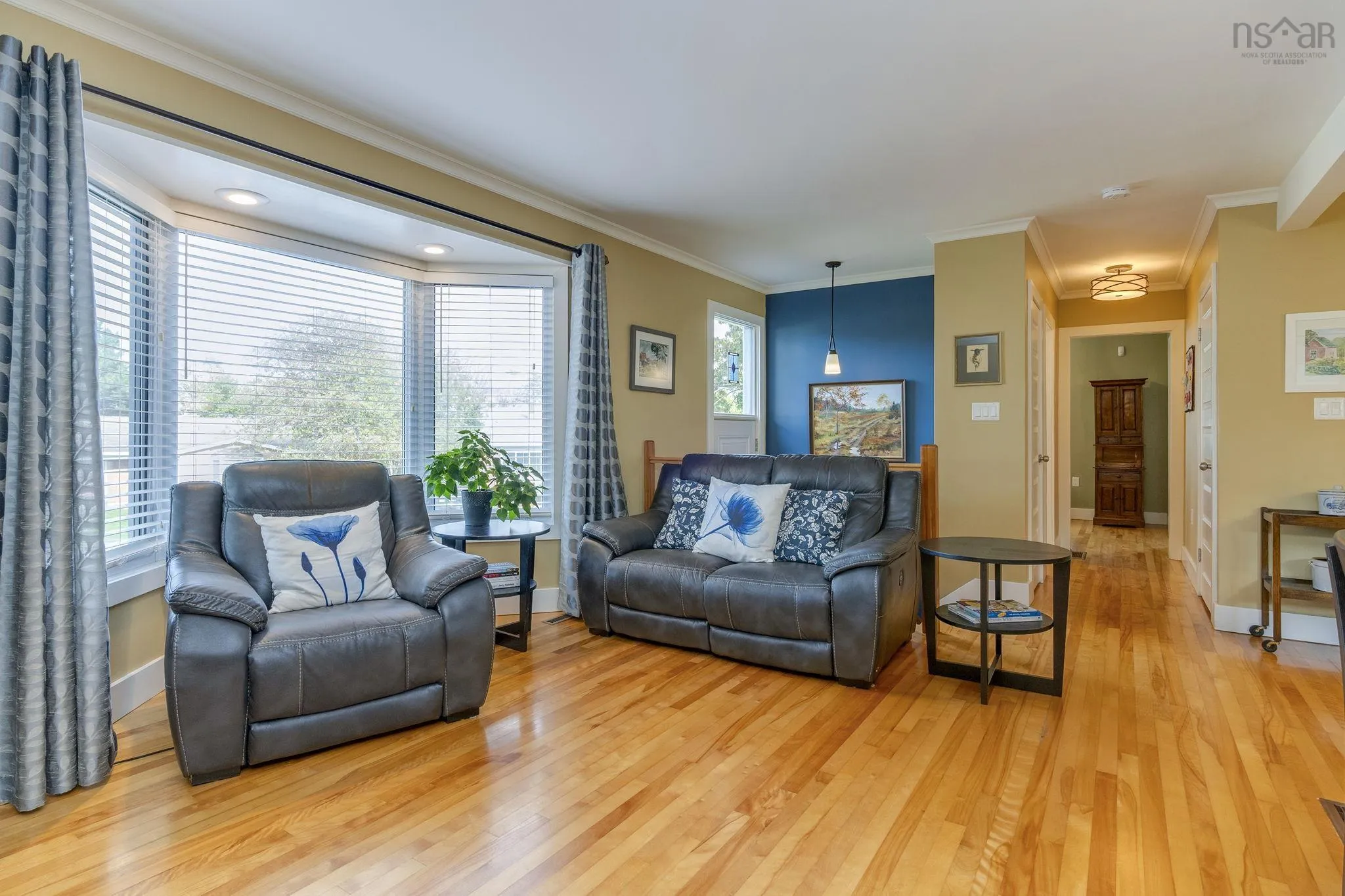 10 Palisade Place, Halifax, NS B3M 2Y8, 2 Bedrooms Bedrooms, ,2 BathroomsBathrooms,Residential,For Sale,Palisade,202524623