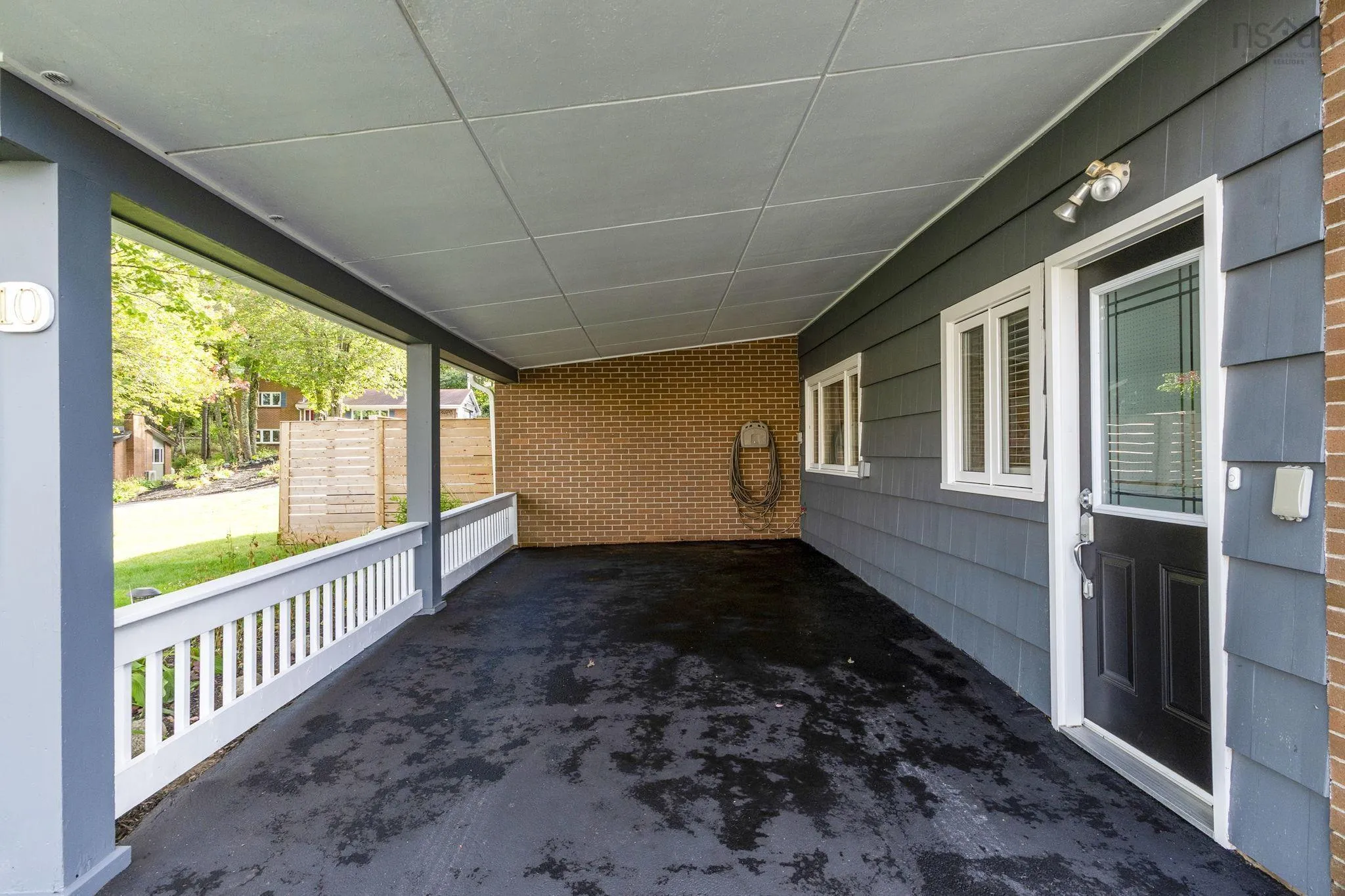 10 Palisade Place, Halifax, NS B3M 2Y8, 2 Bedrooms Bedrooms, ,2 BathroomsBathrooms,Residential,For Sale,Palisade,202524623