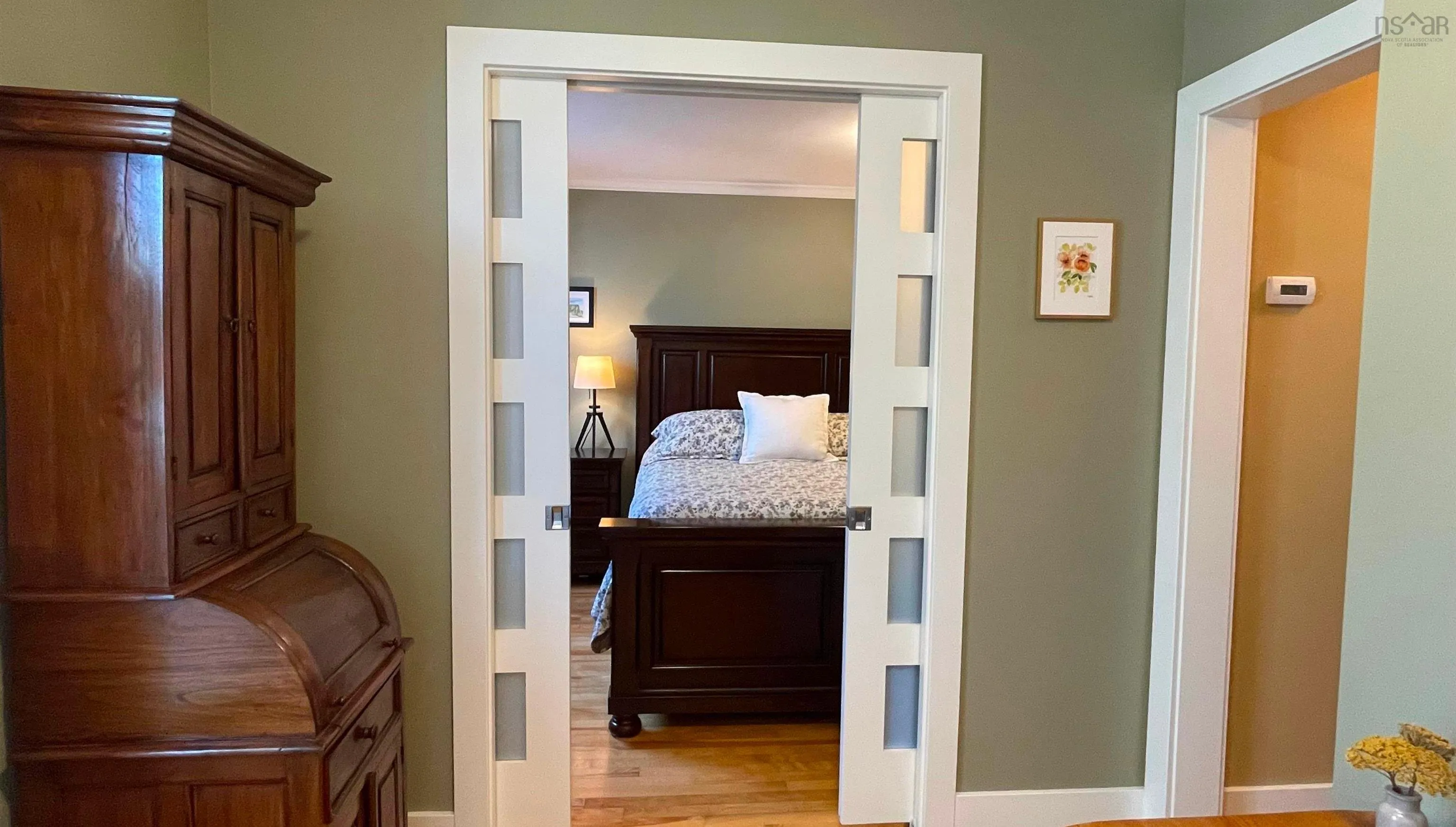 10 Palisade Place, Halifax, NS B3M 2Y8, 2 Bedrooms Bedrooms, ,2 BathroomsBathrooms,Residential,For Sale,Palisade,202524623