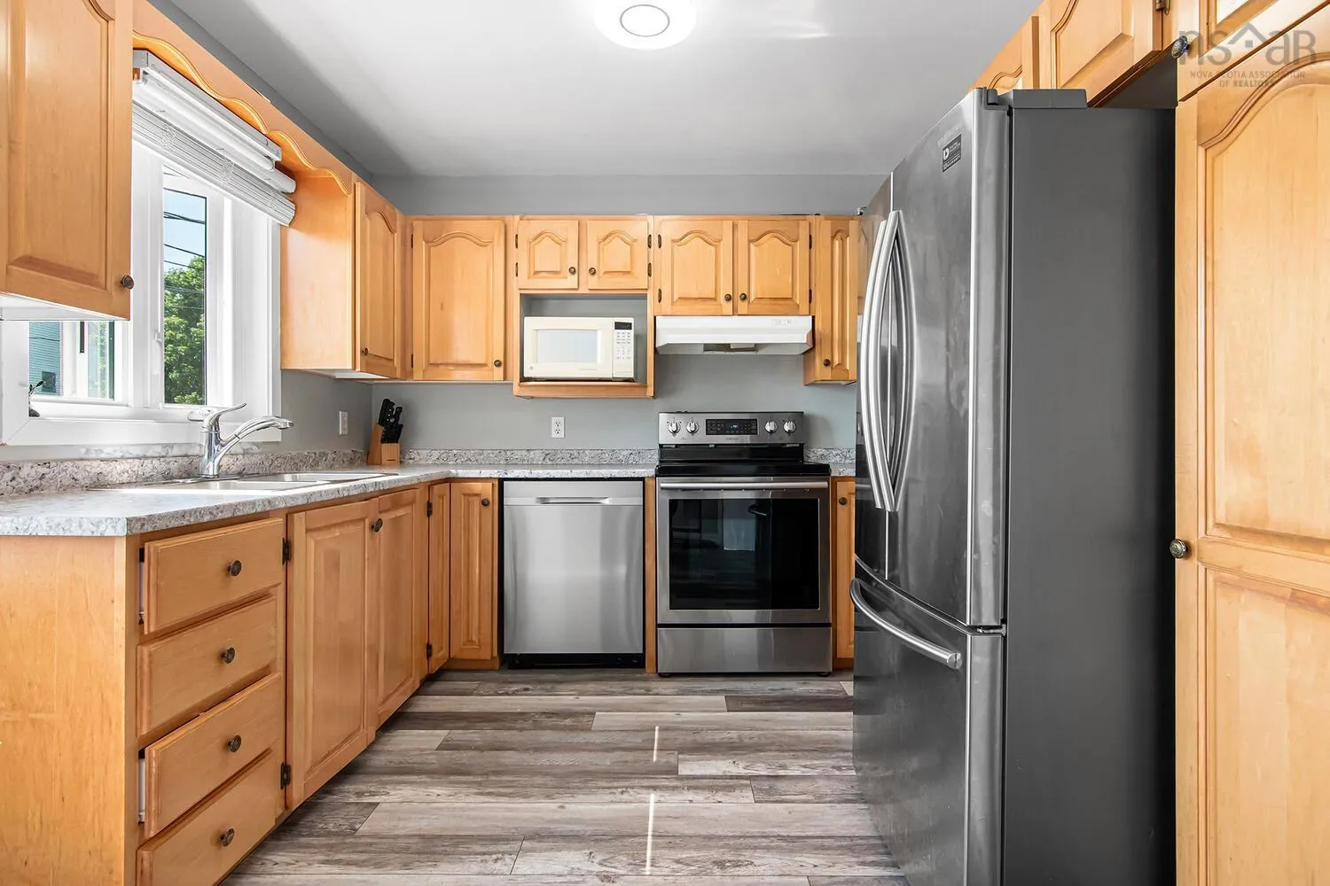 37 Oakvale Court, Timberlea, NS B3T 1K7, 5 Bedrooms Bedrooms, ,3 BathroomsBathrooms,Residential,For Sale,Oakvale,202513445