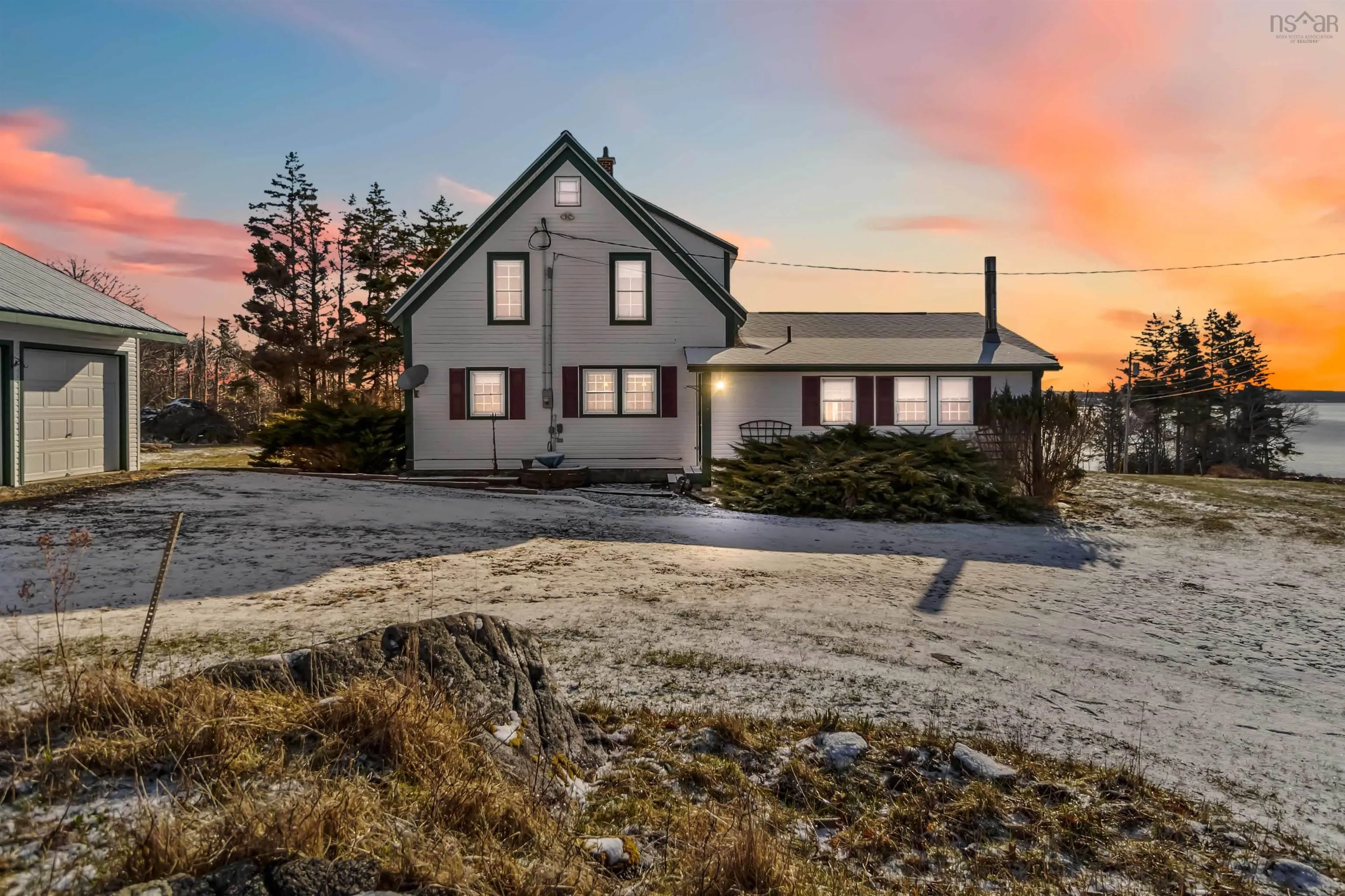 1285 Shore Road, Churchover Ns B0t 1w0, 4 Bedrooms Bedrooms, ,3 BathroomsBathrooms,Residential,For Sale,Shore,202507838