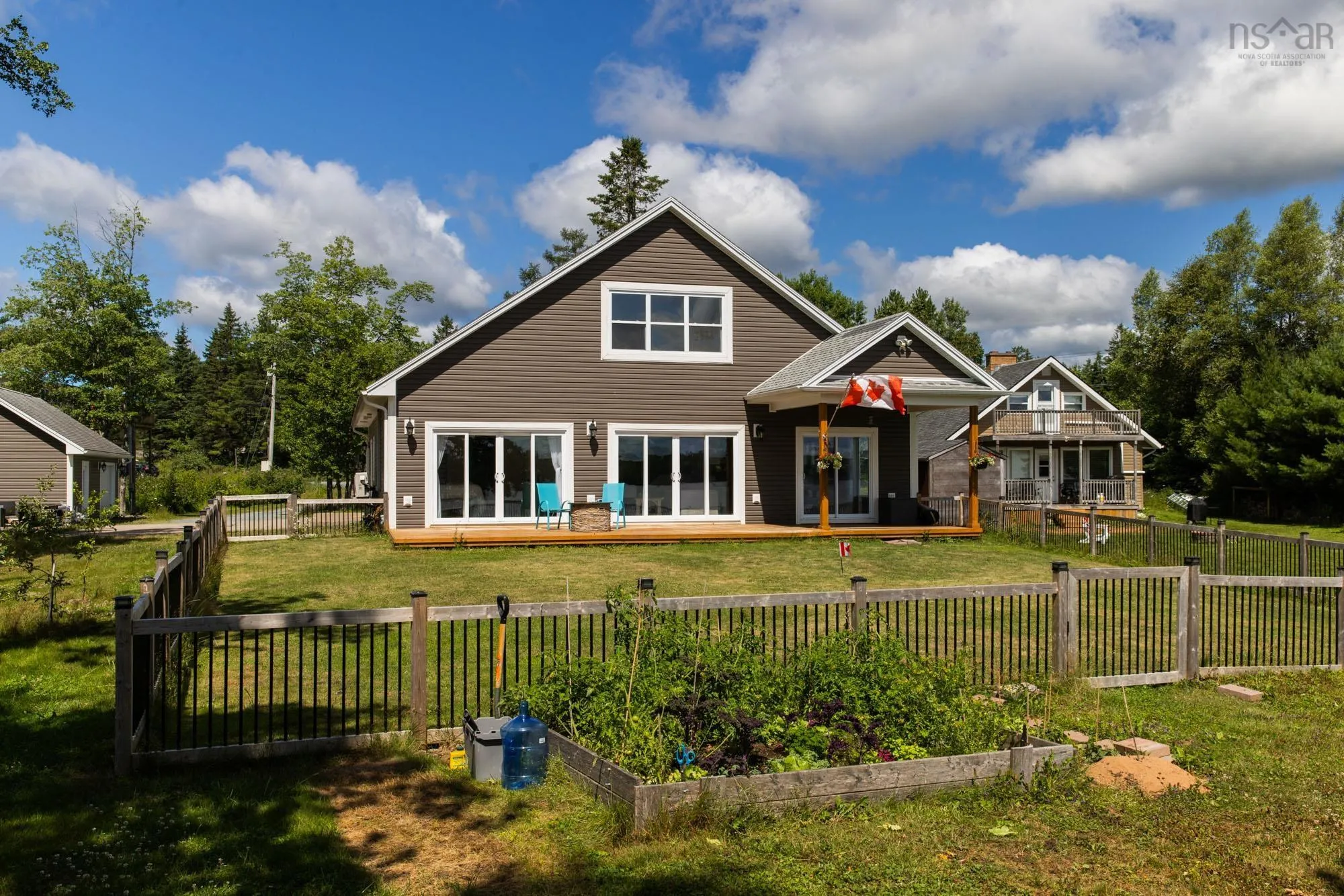 3 Pentz Lake Drive, Mount Uniacke, NS B0N 1Z0, 3 Bedrooms Bedrooms, ,3 BathroomsBathrooms,Residential,For Sale,Pentz Lake,202519028