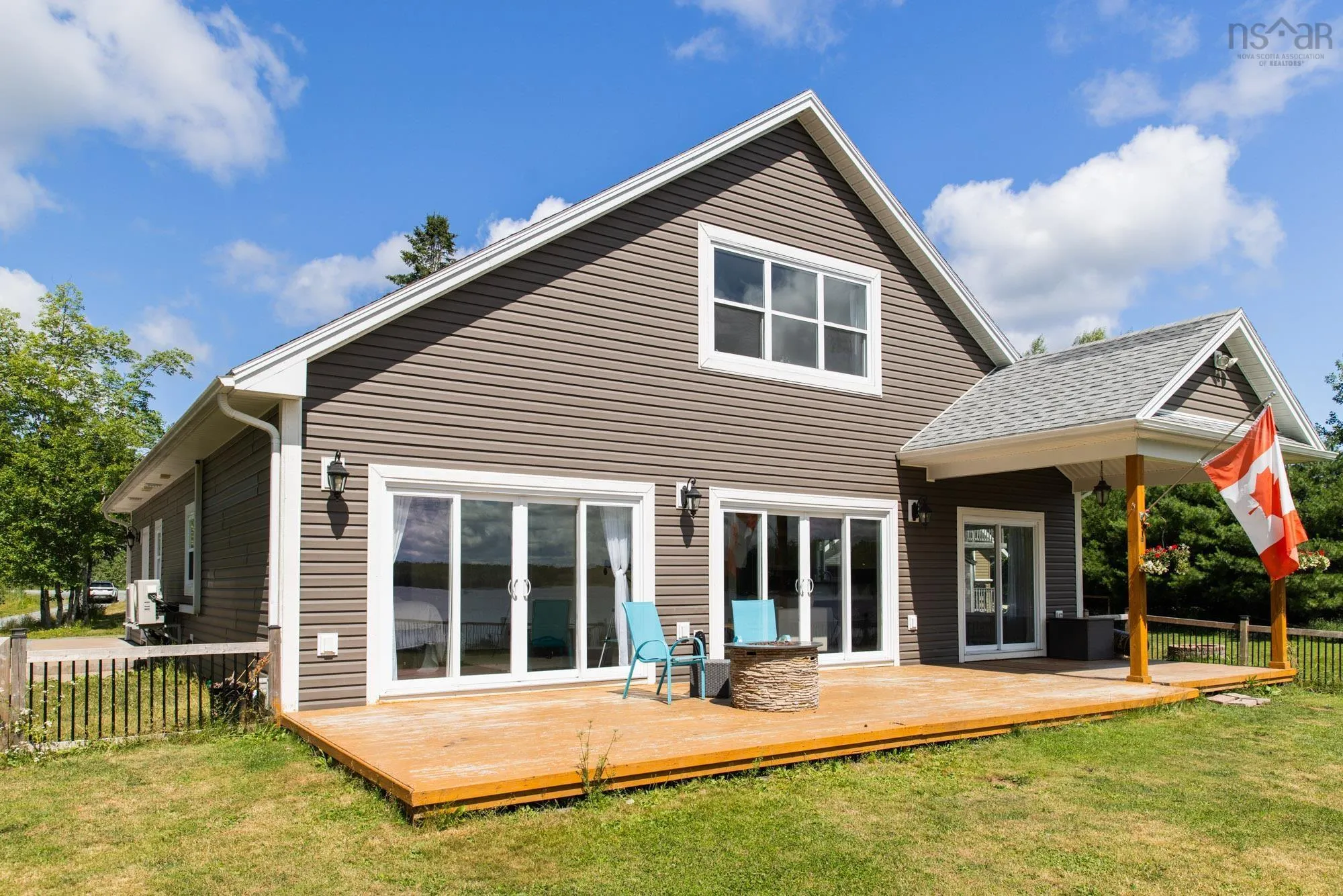 3 Pentz Lake Drive, Mount Uniacke, NS B0N 1Z0, 3 Bedrooms Bedrooms, ,3 BathroomsBathrooms,Residential,For Sale,Pentz Lake,202519028