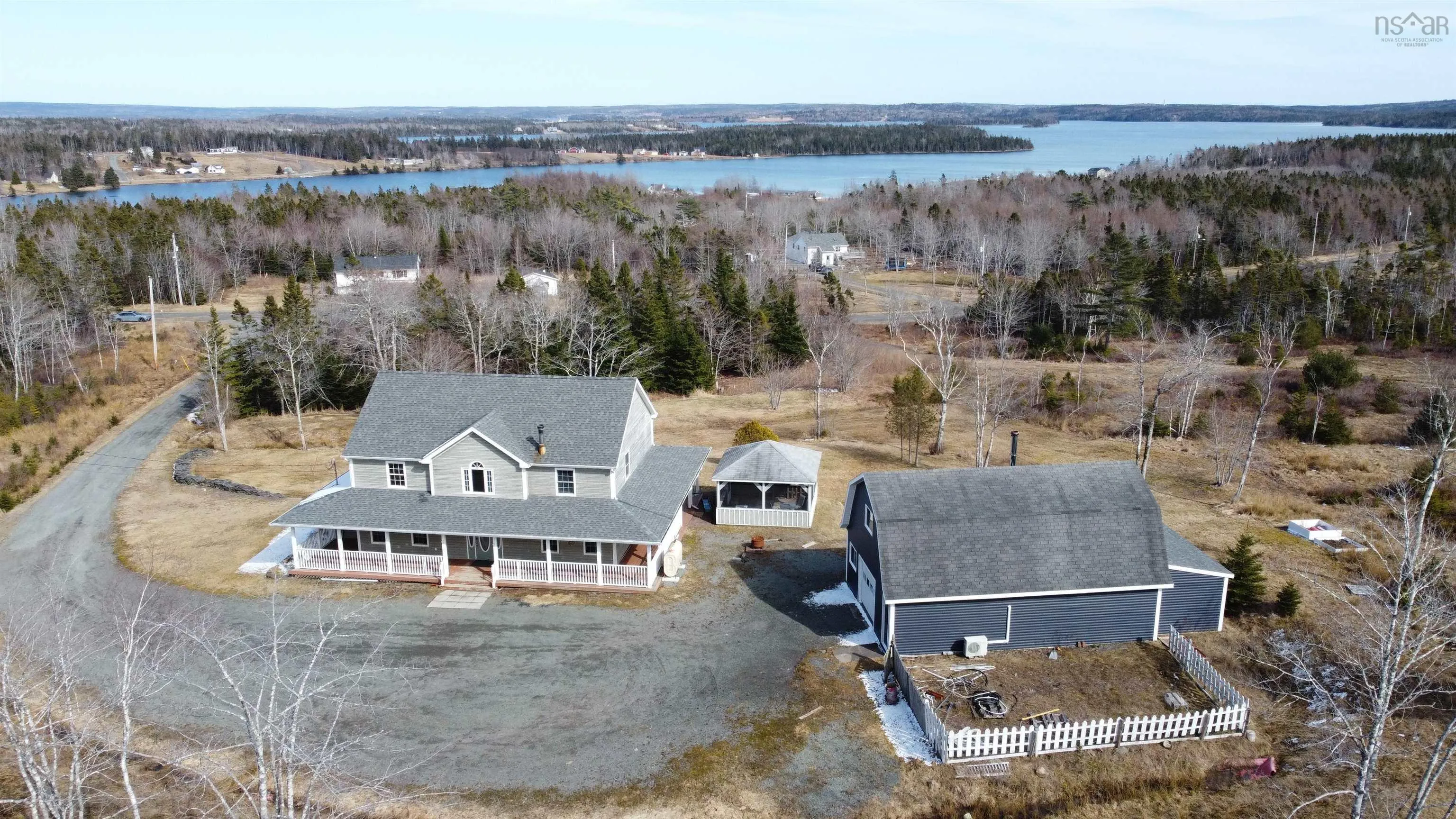 32 Bay Street, French Cove Ns B0e 3b0, 3 Bedrooms Bedrooms, ,3 BathroomsBathrooms,Residential,For Sale,Bay,202506768