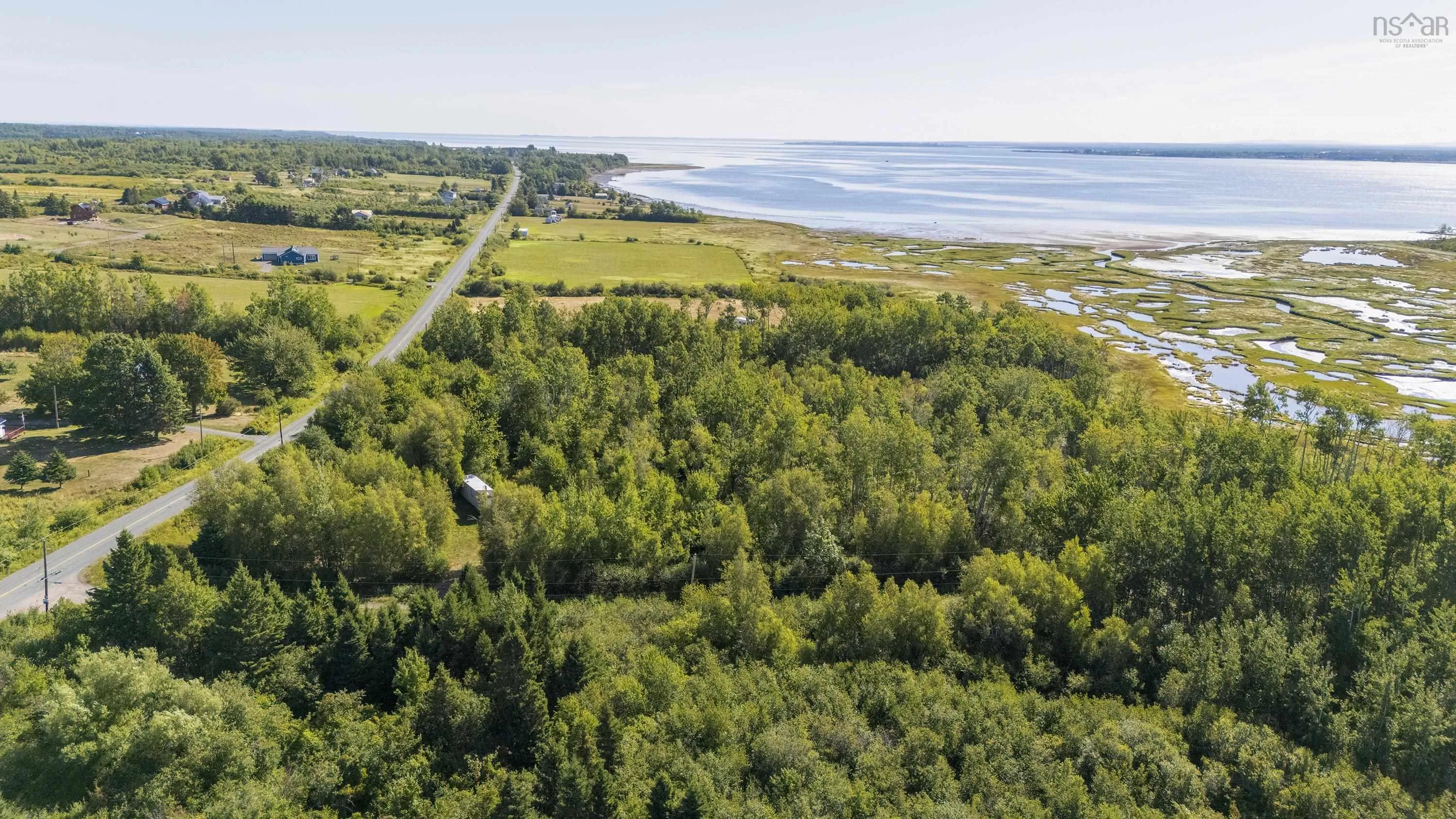 392 Island Road, Malagash, NS B0K 1E0, 2 Bedrooms Bedrooms, ,1 BathroomBathrooms,Residential,For Sale,Island,202522402