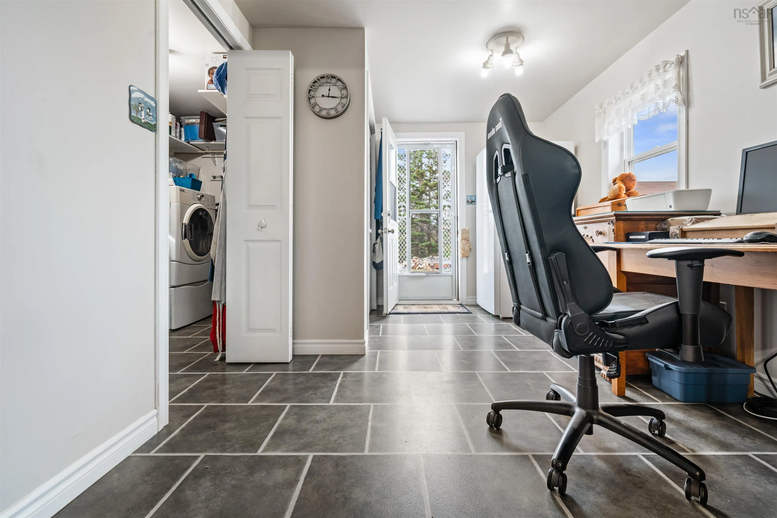 59 West Toney Drive, Seafoam, NS B0K 1N0, 3 Bedrooms Bedrooms, ,3 BathroomsBathrooms,Residential,For Sale,West Toney,202525655