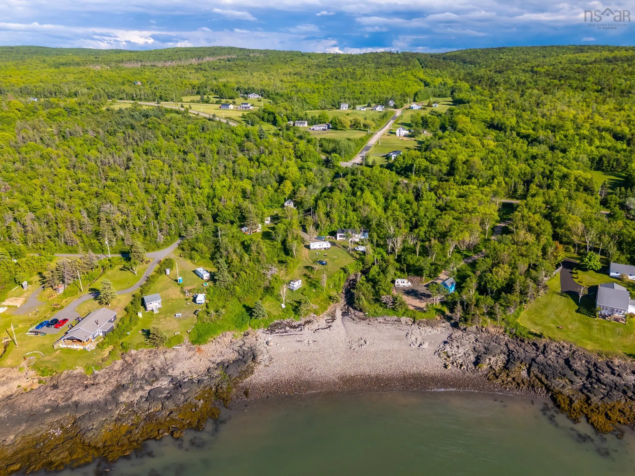 7 Sunset Avenue, Phinneys Cove Ns B0s 1l0, 2 Bedrooms Bedrooms, ,1 BathroomBathrooms,Residential,For Sale,Sunset,202502455