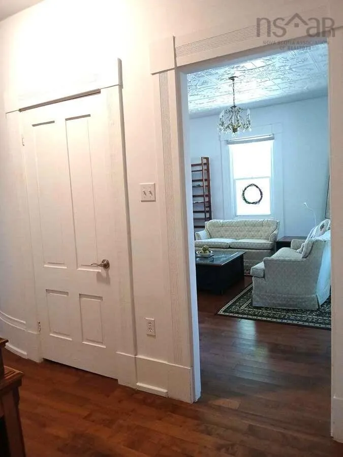 3 Breakwater Lane, Brooklyn, NS B0J 1H0, 5 Bedrooms Bedrooms, ,3 BathroomsBathrooms,Residential,For Sale,Breakwater,202525527