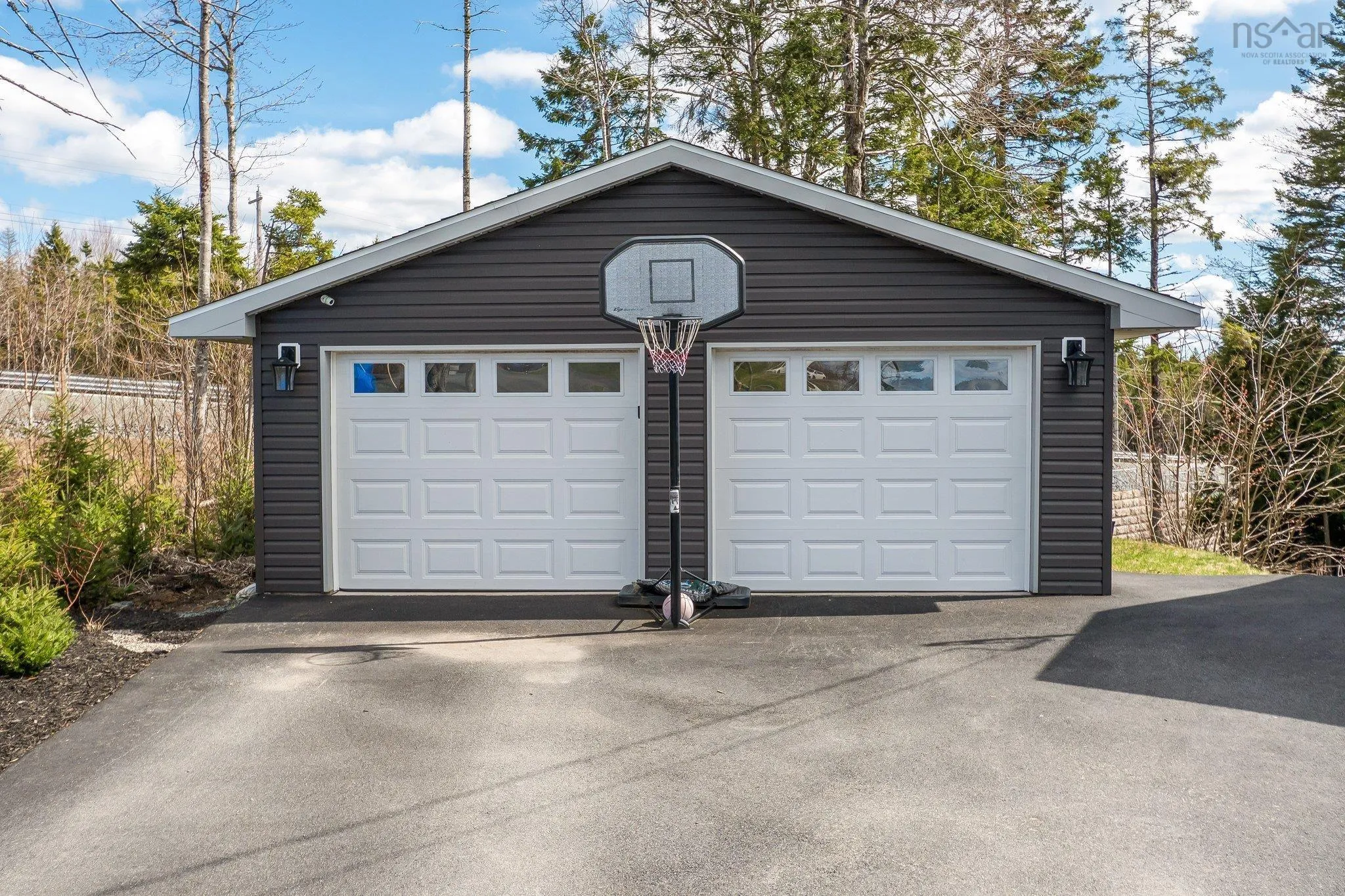 10 Midnight Run, Middle Sackville Ns B4e 0s2, 4 Bedrooms Bedrooms, ,4 BathroomsBathrooms,Residential,For Sale,Midnight,202509015