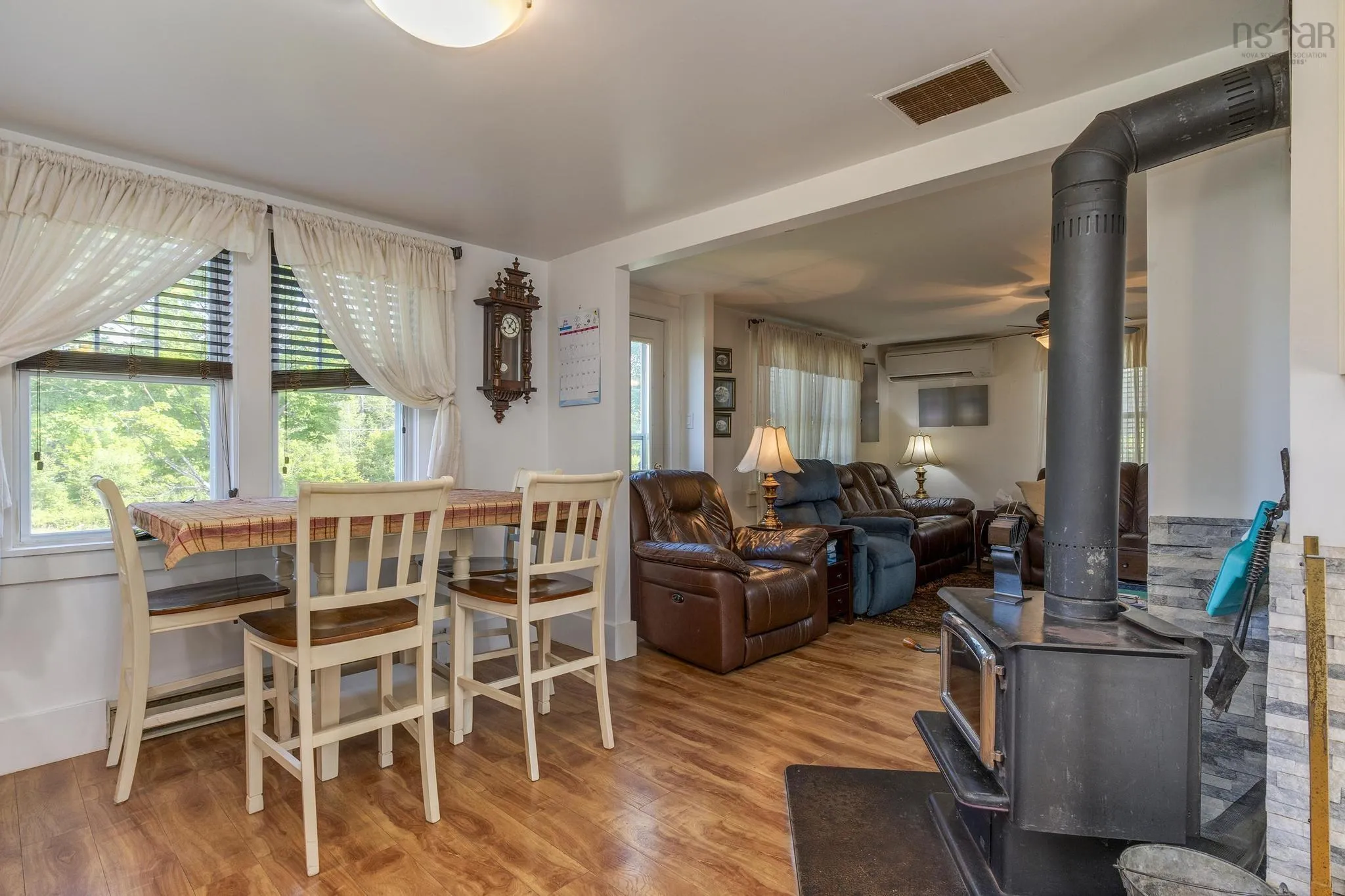 18665 Highway 103, Middlewood, NS B4V 6L8, 3 Bedrooms Bedrooms, ,2 BathroomsBathrooms,Residential,For Sale,Highway 103,202519246