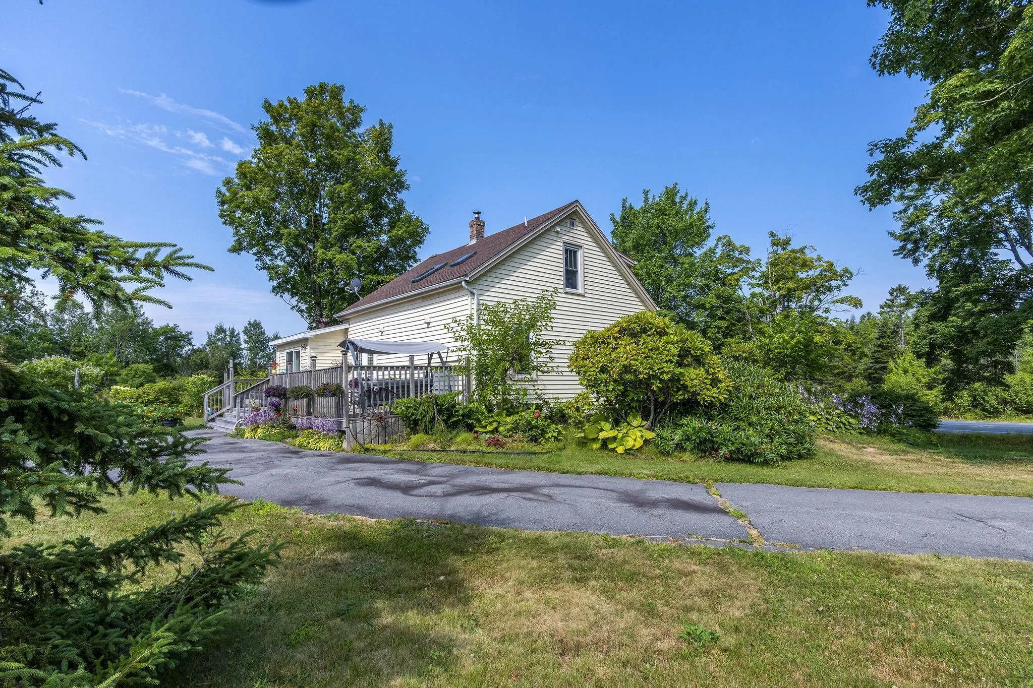 18665 Highway 103, Middlewood, NS B4V 6L8, 3 Bedrooms Bedrooms, ,2 BathroomsBathrooms,Residential,For Sale,Highway 103,202519246