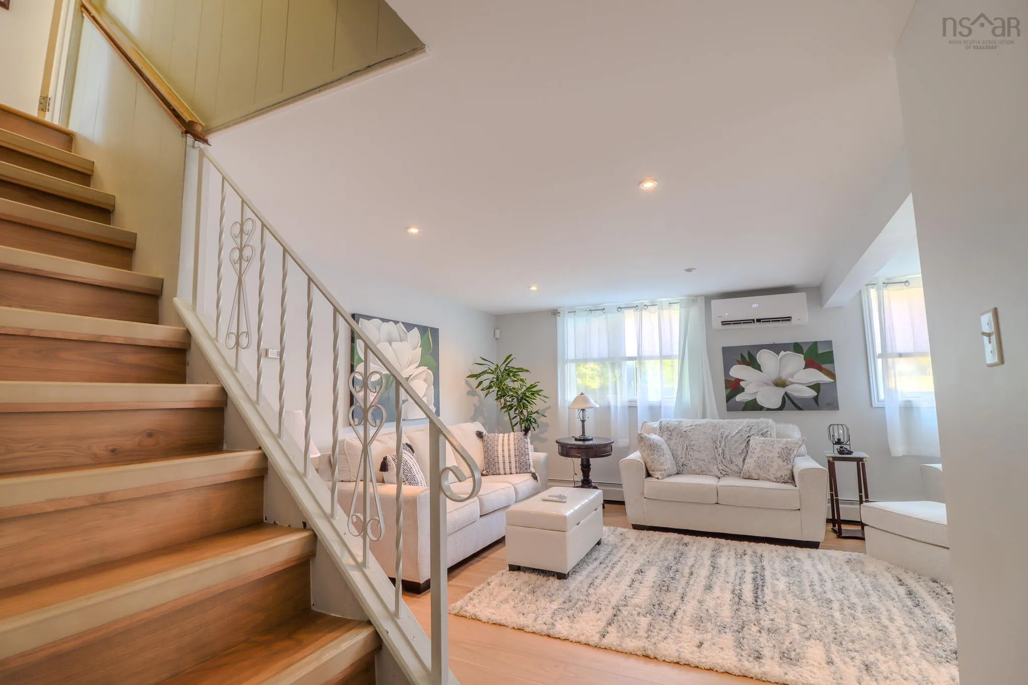35 Campbell Street, North Sydney, NS B2A 2C6, 2 Bedrooms Bedrooms, ,2 BathroomsBathrooms,Residential,For Sale,Campbell,202521880