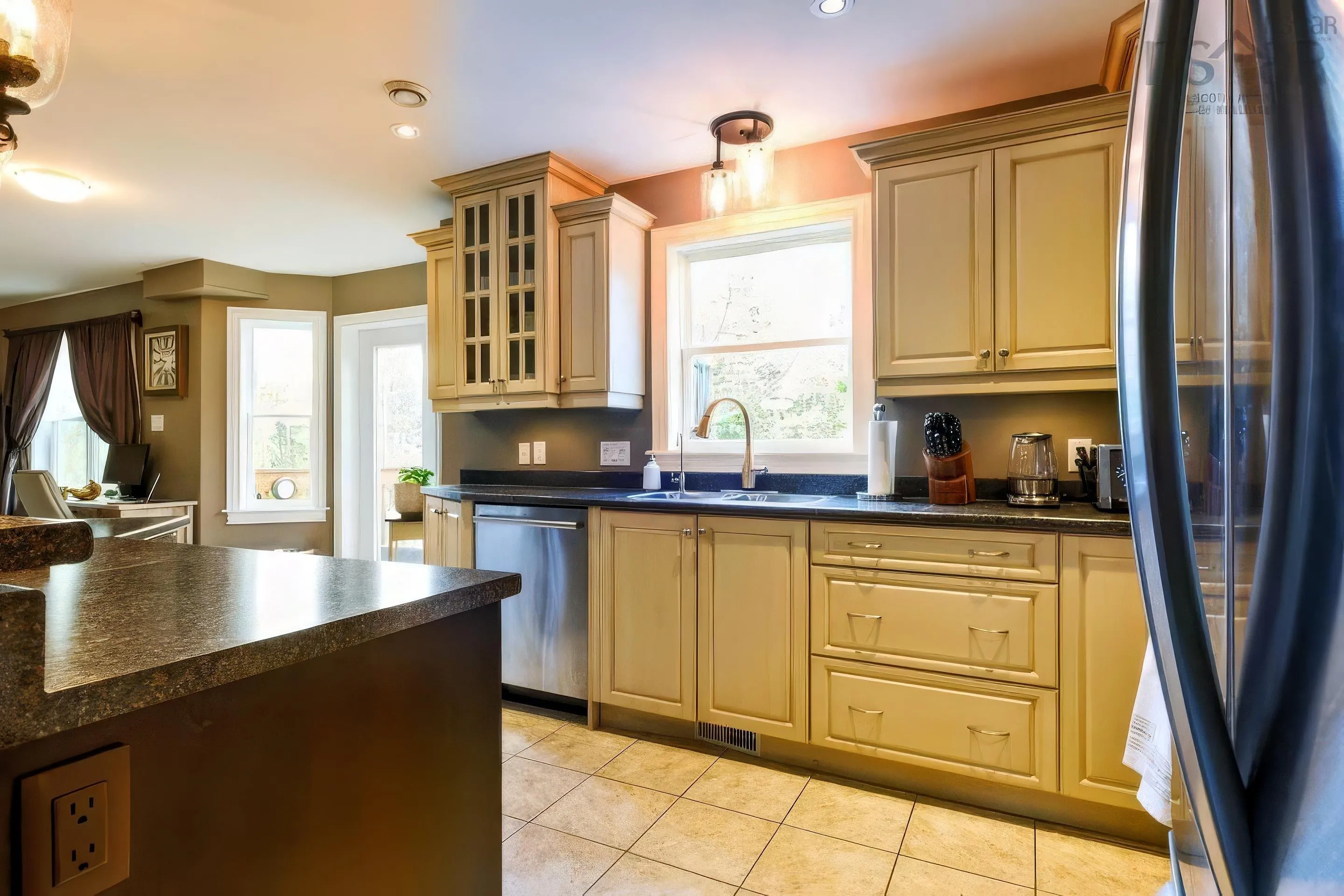 30 Pivot Lane, Hatchet Lake, NS B3T 2C8, 3 Bedrooms Bedrooms, ,3 BathroomsBathrooms,Residential,For Sale,Pivot,202513782