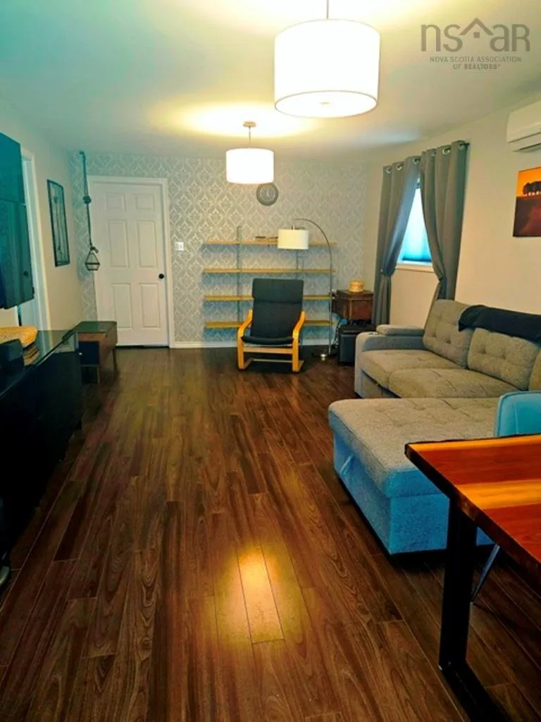 366 Whitney Avenue, Sydney, NS B1P 5A7, 2 Bedrooms Bedrooms, ,1 BathroomBathrooms,Residential,For Sale,Whitney,202521660