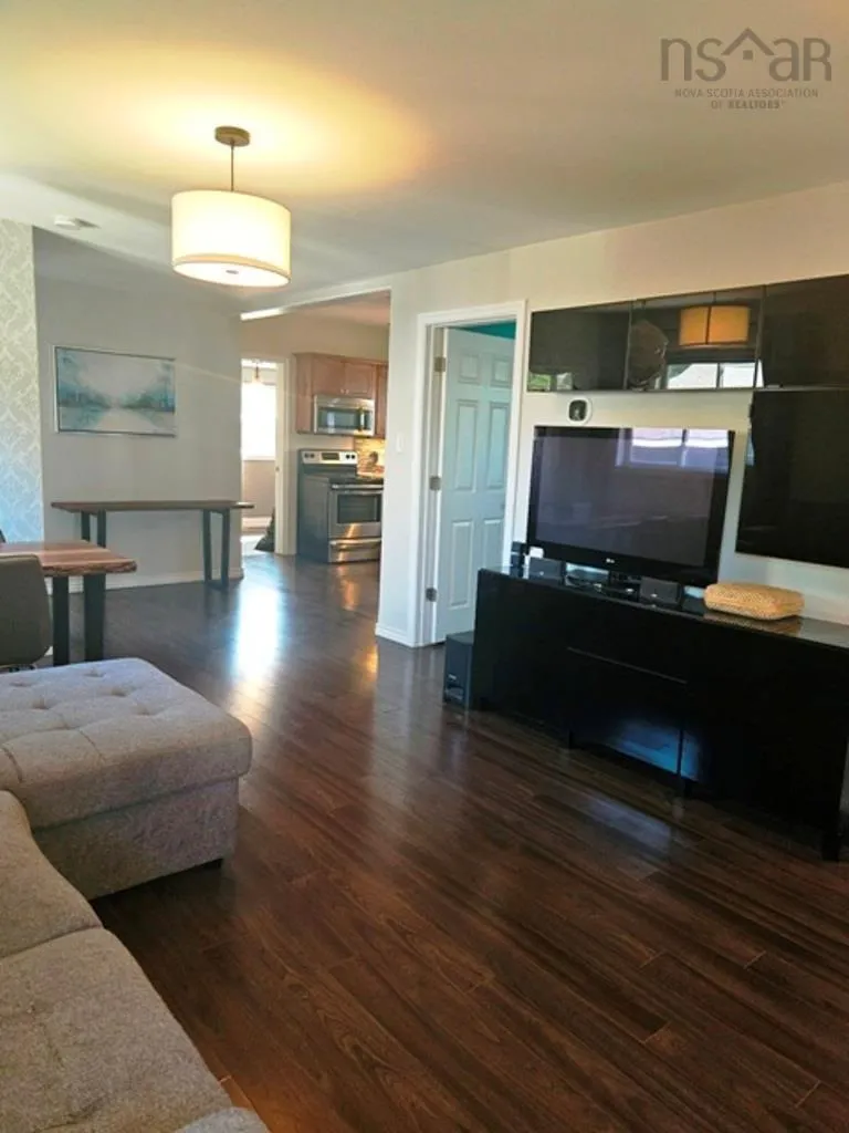 366 Whitney Avenue, Sydney, NS B1P 5A7, 2 Bedrooms Bedrooms, ,1 BathroomBathrooms,Residential,For Sale,Whitney,202521660