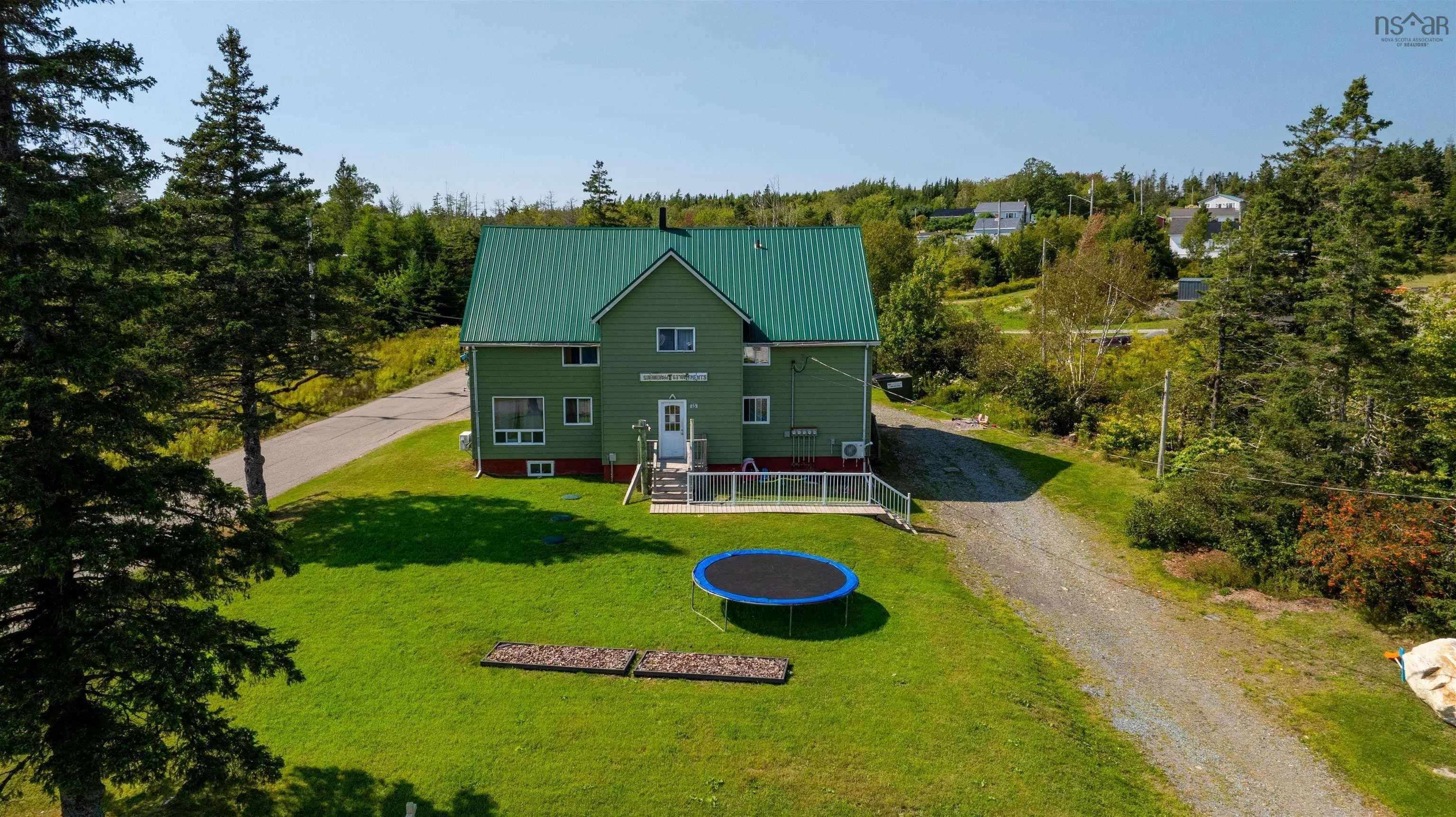 15 Pool Road, Sheet Harbour Ns B0j 3b0, 4 Bedrooms Bedrooms, ,Residential Income,For Sale,Pool,202505916