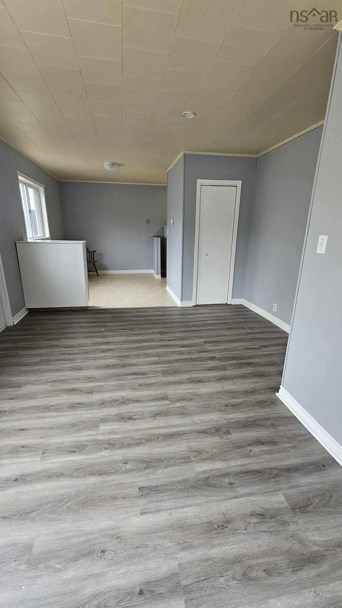 15 Pool Road, Sheet Harbour Ns B0j 3b0, 4 Bedrooms Bedrooms, ,Residential Income,For Sale,Pool,202505916