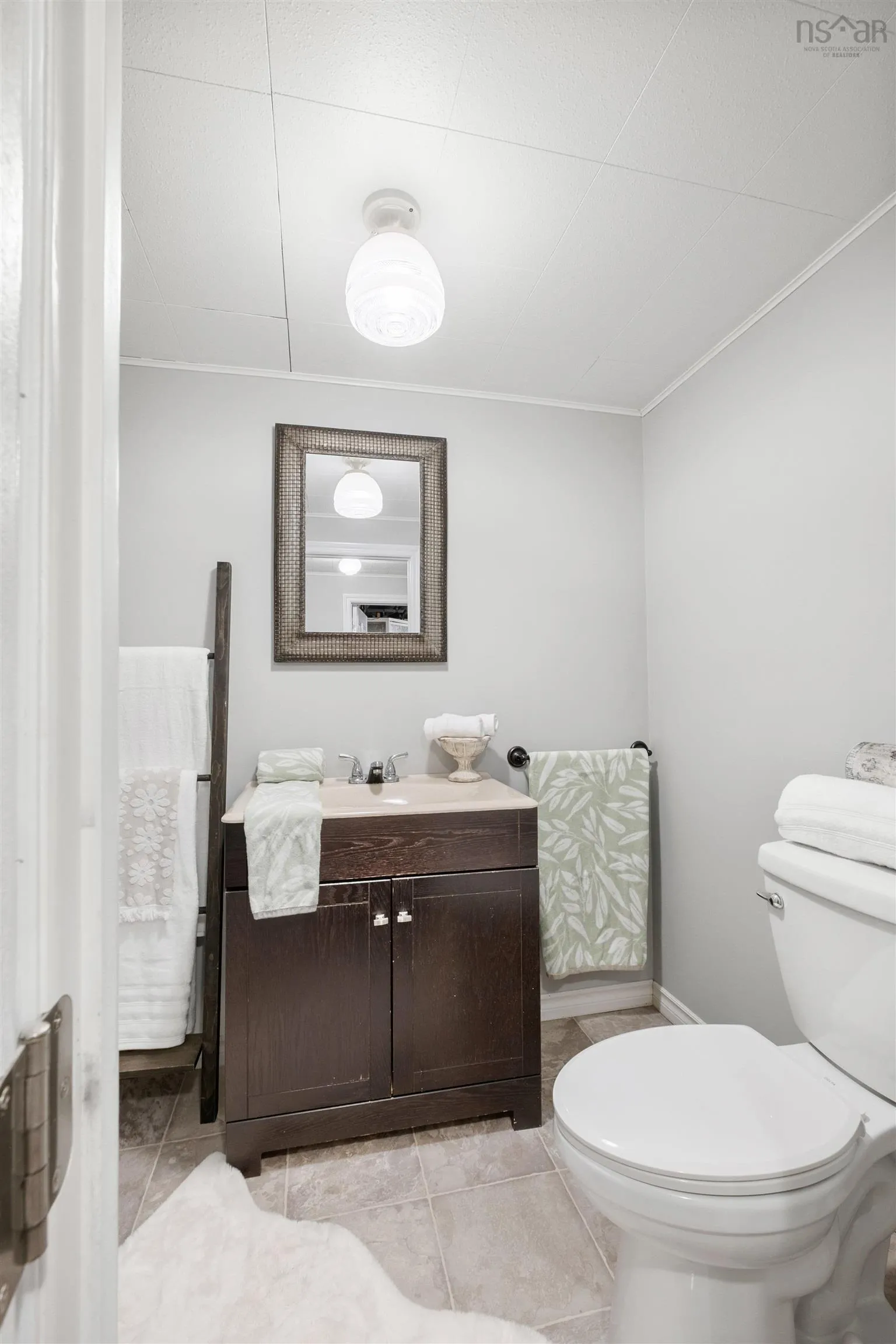 19 Ranna Drive, Sydney, NS B1P 3Y5, 3 Bedrooms Bedrooms, ,2 BathroomsBathrooms,Residential,For Sale,Ranna,202518723