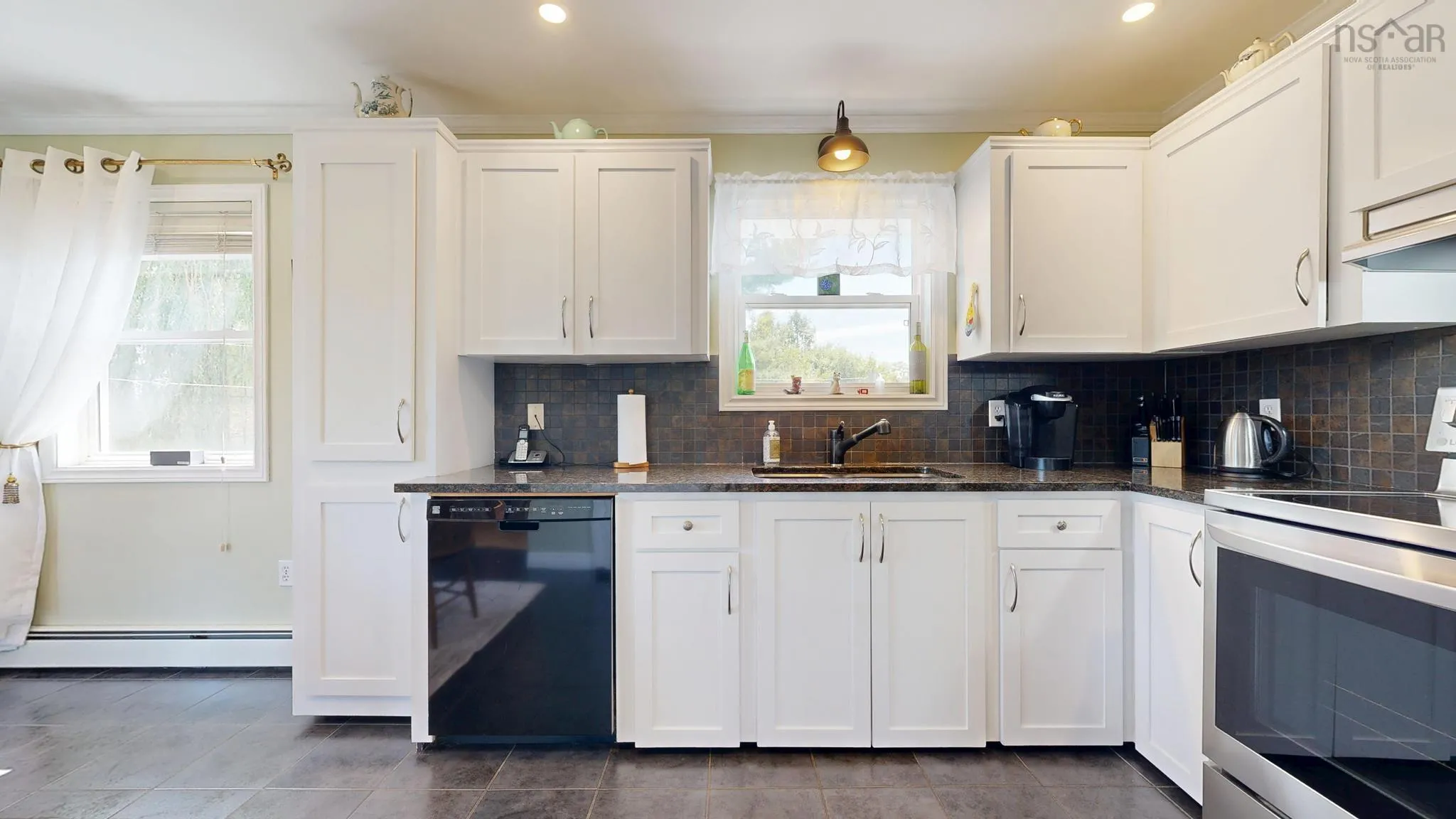 315 Falmouth Back Road, Falmouth, NS B0P 1P0, 4 Bedrooms Bedrooms, ,3 BathroomsBathrooms,Residential,For Sale,Falmouth Back,202522504