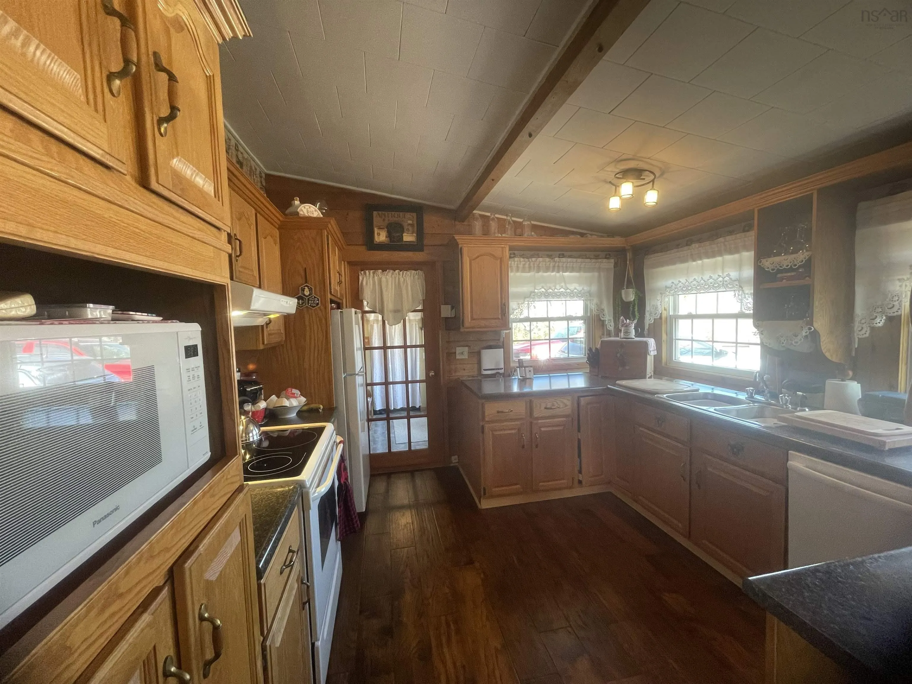 11 Island View Drive, Brass Hill, NS B0W 1G0, 3 Bedrooms Bedrooms, ,1 BathroomBathrooms,Residential,For Sale,Island View,202505323