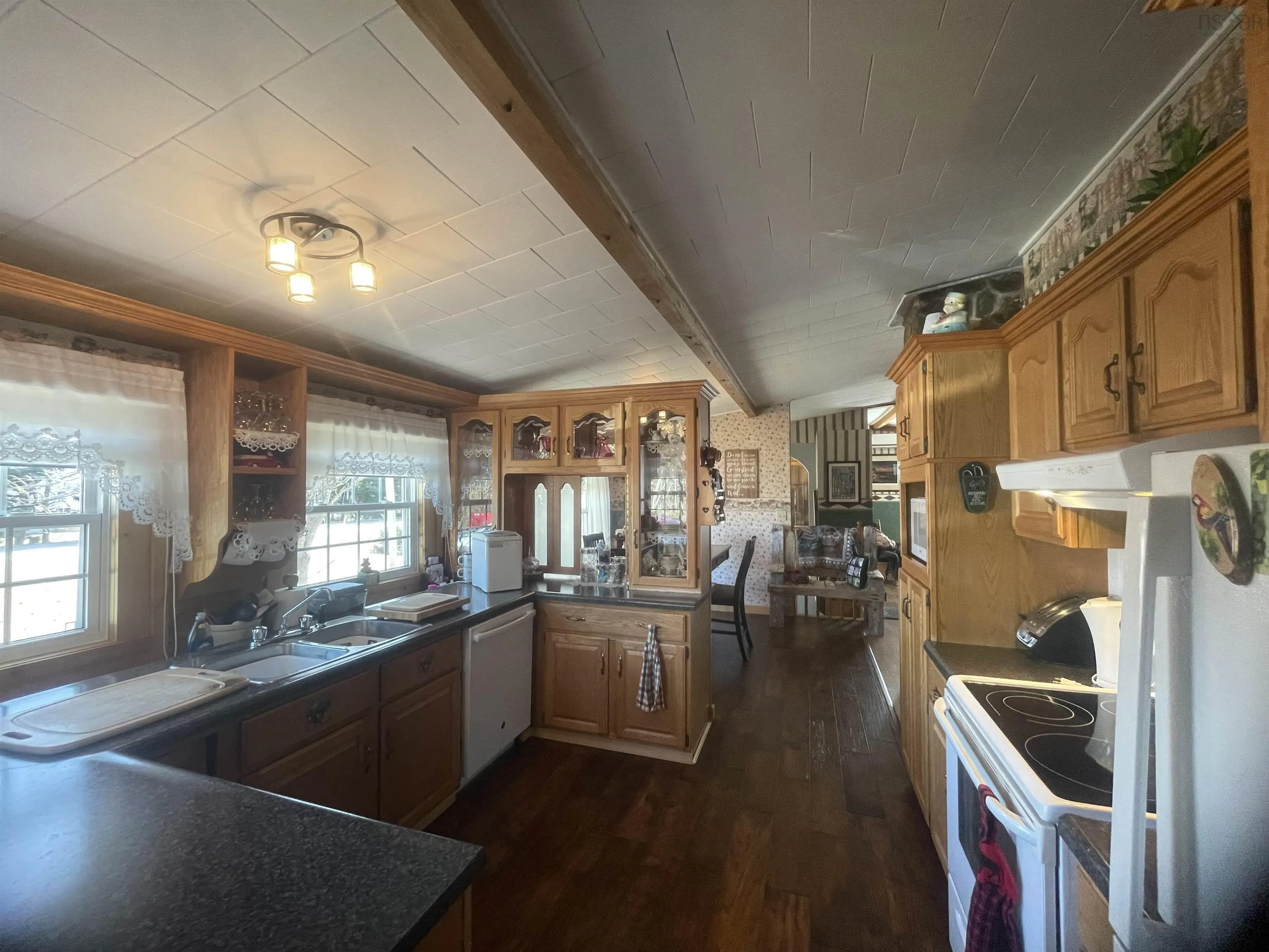 11 Island View Drive, Brass Hill, NS B0W 1G0, 3 Bedrooms Bedrooms, ,1 BathroomBathrooms,Residential,For Sale,Island View,202505323