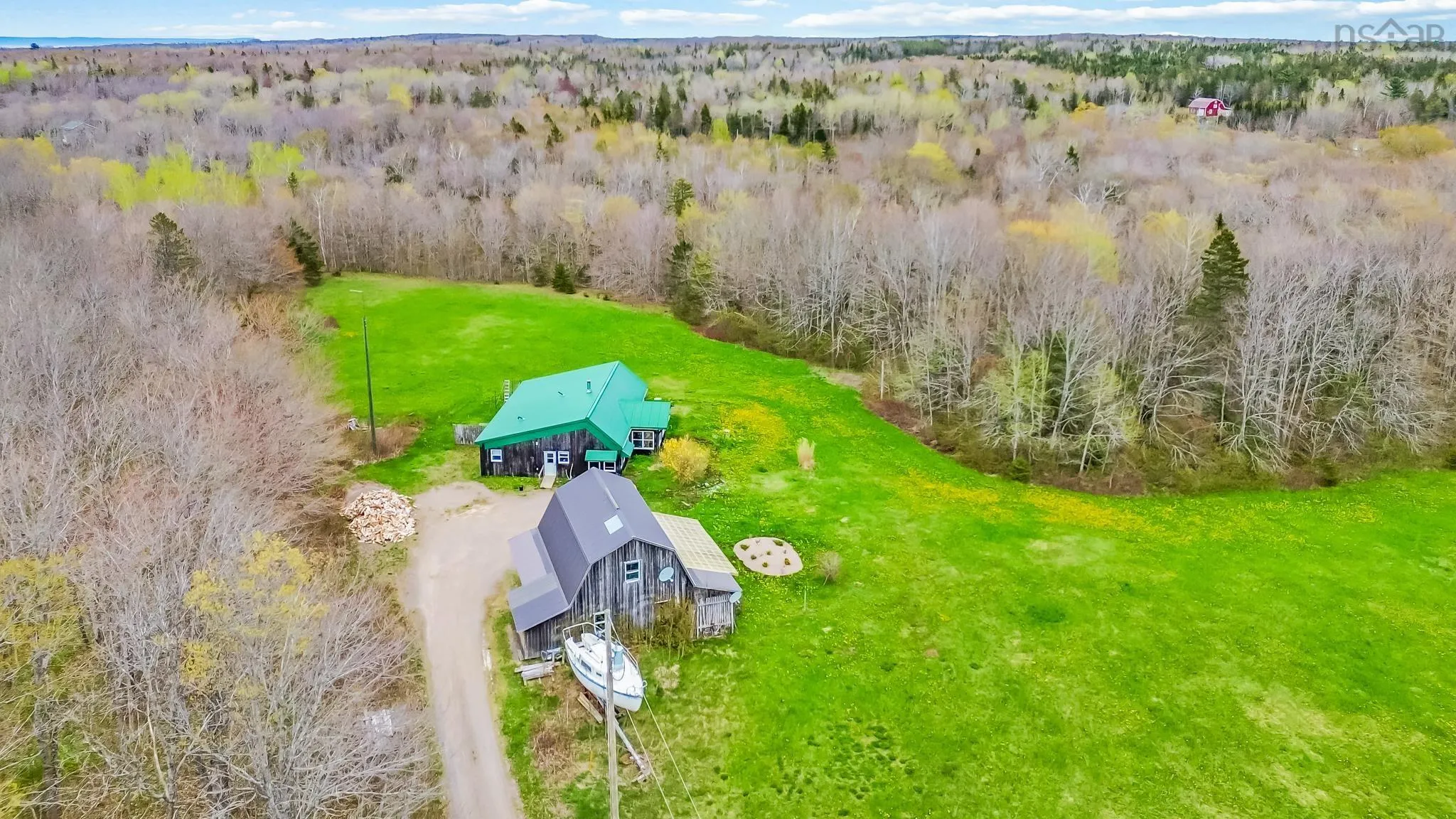 124 West Black Rock Road, West Black Rock, NS B0P 1V0, 5 Bedrooms Bedrooms, ,2 BathroomsBathrooms,Residential,For Sale,West Black Rock,202511796