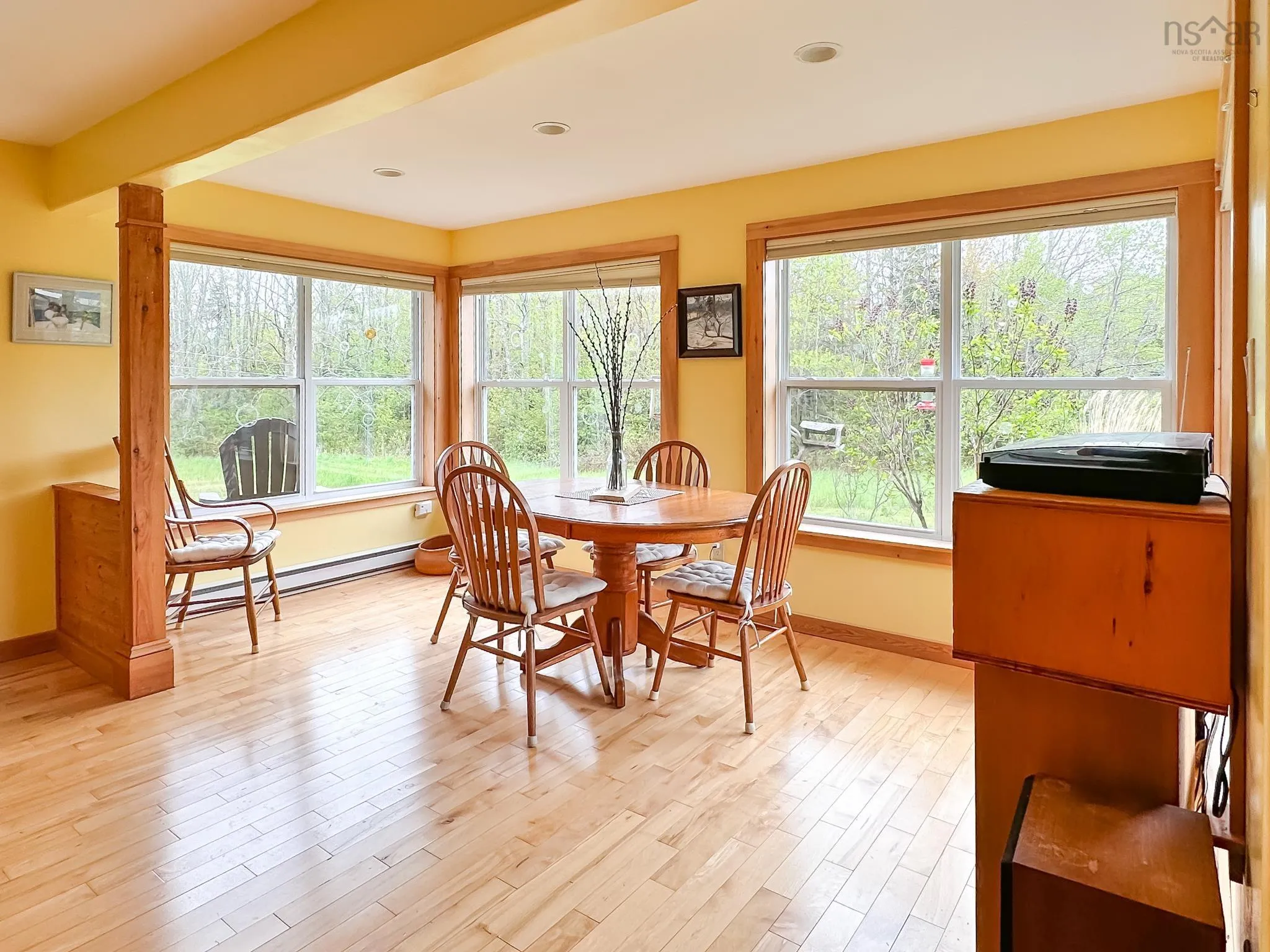 124 West Black Rock Road, West Black Rock, NS B0P 1V0, 5 Bedrooms Bedrooms, ,2 BathroomsBathrooms,Residential,For Sale,West Black Rock,202511796