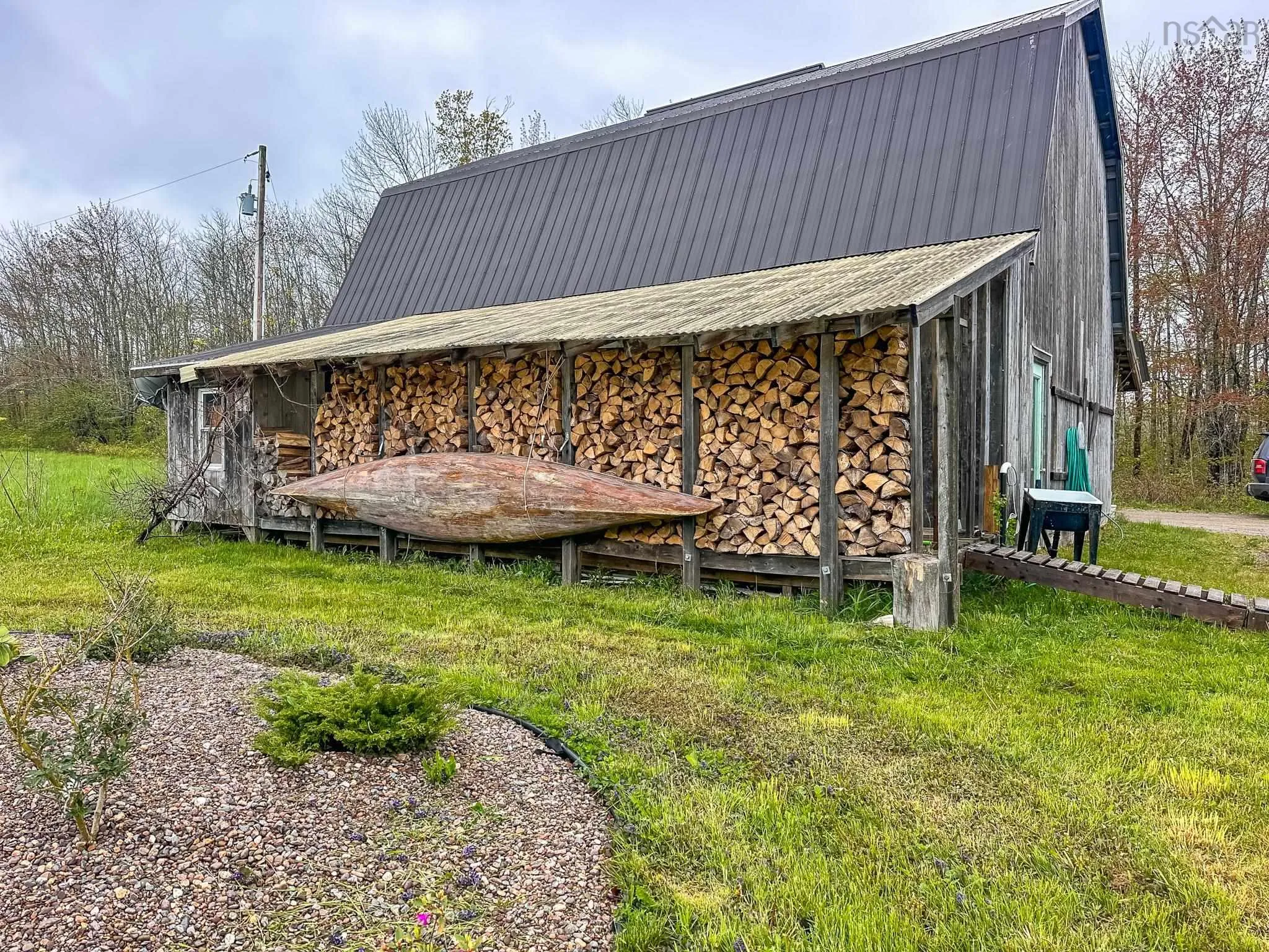 124 West Black Rock Road, West Black Rock, NS B0P 1V0, 5 Bedrooms Bedrooms, ,2 BathroomsBathrooms,Residential,For Sale,West Black Rock,202511796