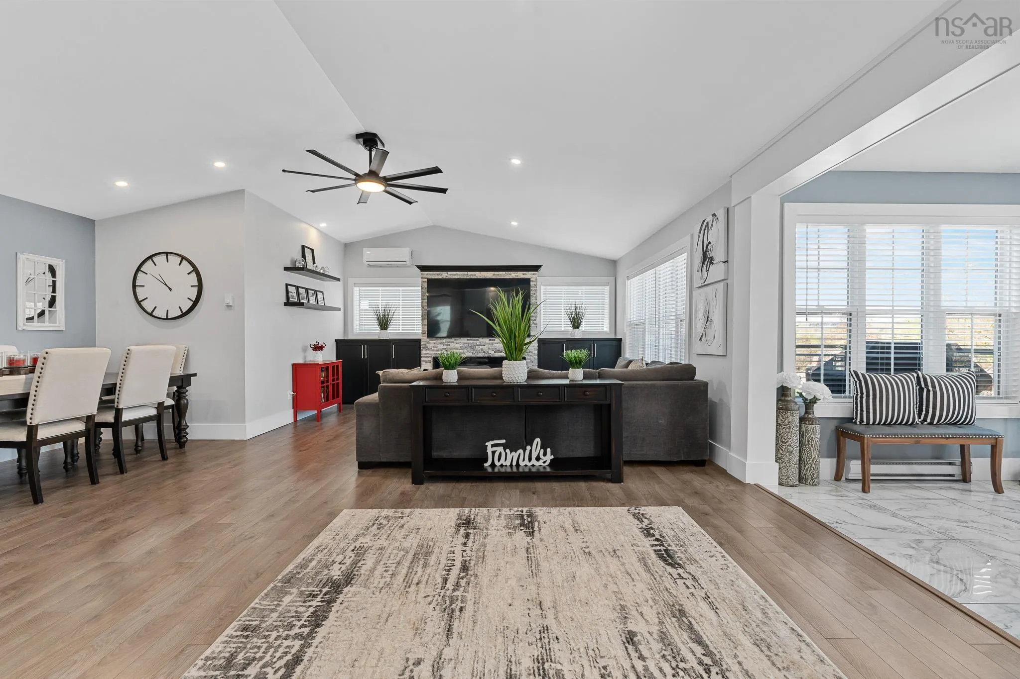 704 Waverley Road, Dartmouth, NS B2X 2G4, 3 Bedrooms Bedrooms, ,2 BathroomsBathrooms,Residential,For Sale,Waverley,202520867