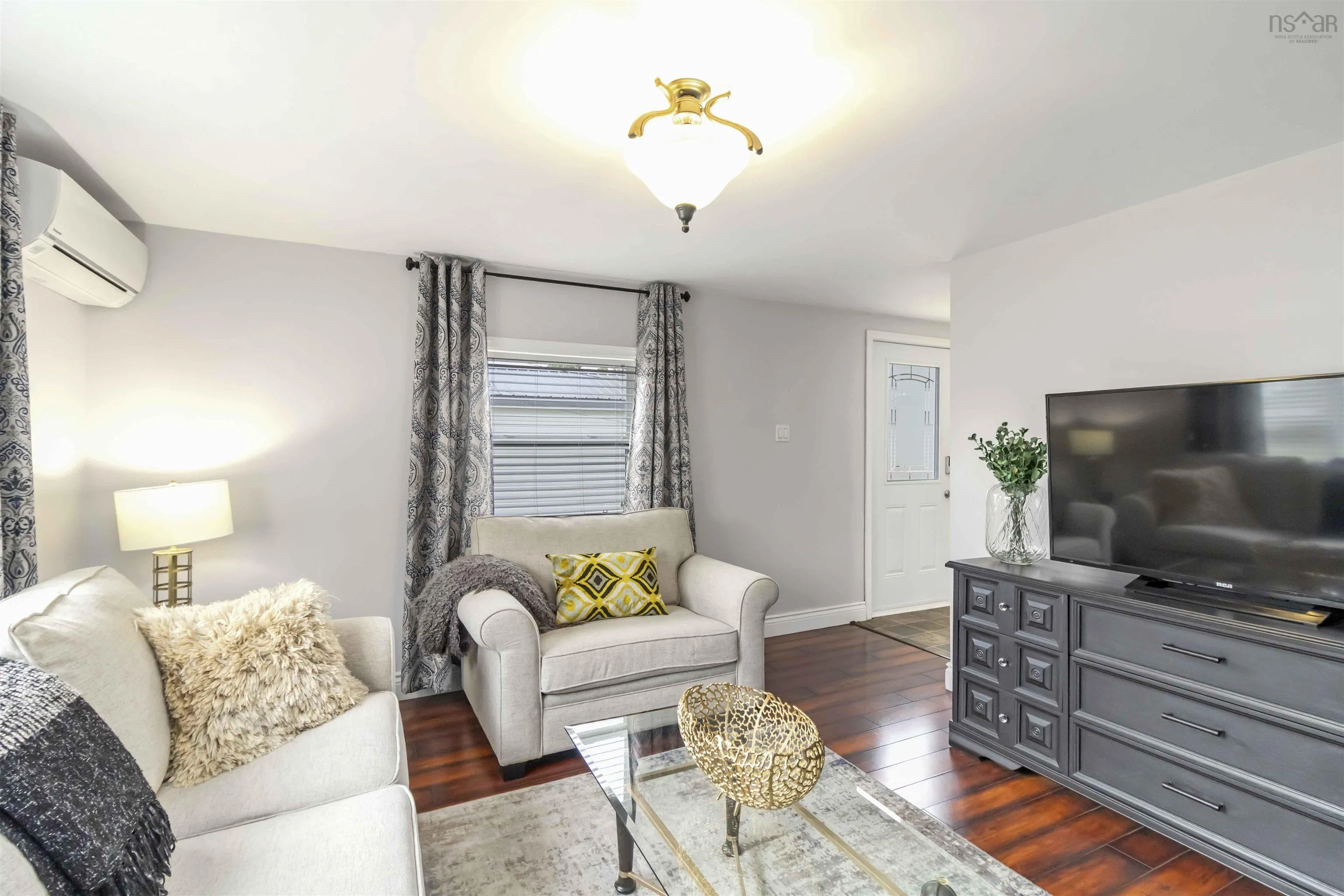 1108 Susan Drive, Beaver Bank, NS B4E 1P1, 2 Bedrooms Bedrooms, ,1 BathroomBathrooms,Residential,For Sale,Susan,202518104