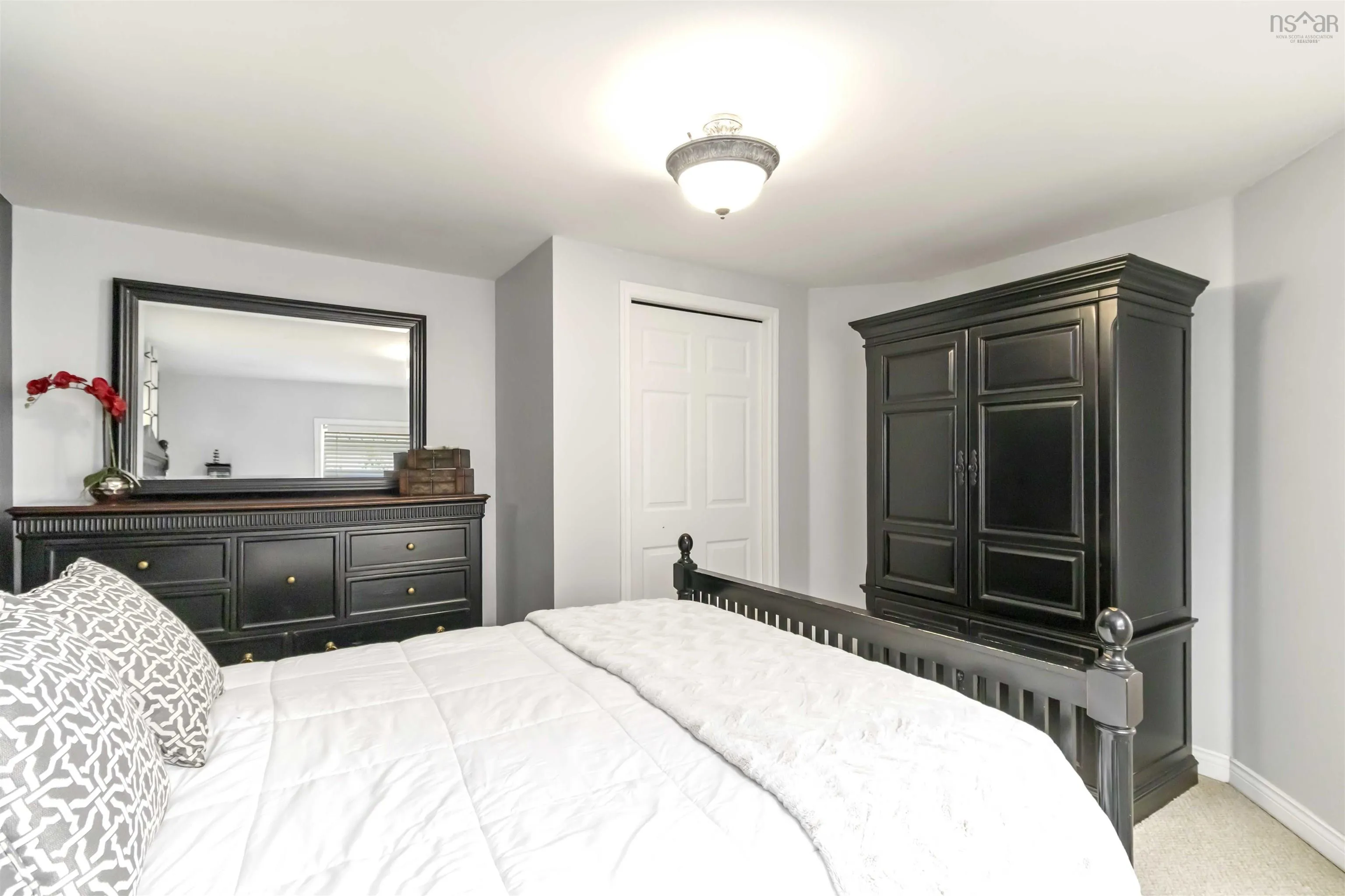 1108 Susan Drive, Beaver Bank, NS B4E 1P1, 2 Bedrooms Bedrooms, ,1 BathroomBathrooms,Residential,For Sale,Susan,202518104