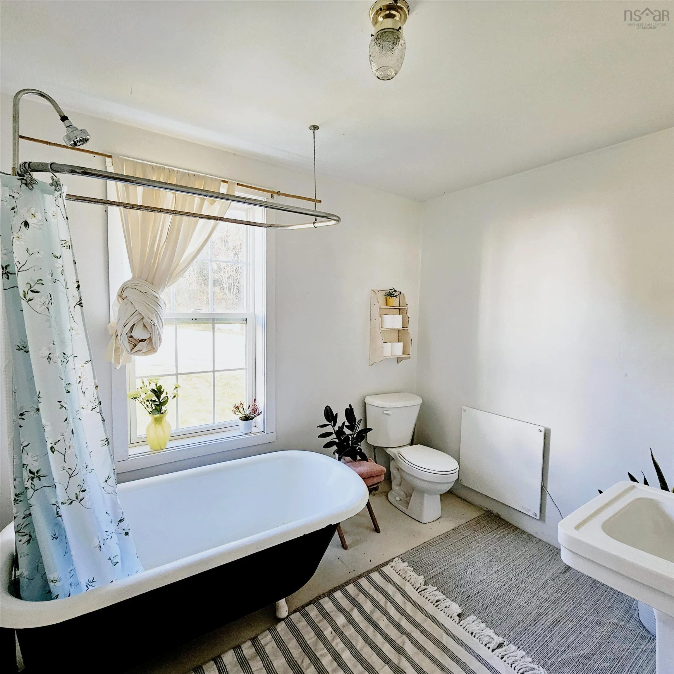 212 Brook Road, Port Greville Ns B0m 1t0, 3 Bedrooms Bedrooms, ,2 BathroomsBathrooms,Residential,For Sale,Brook,202507868