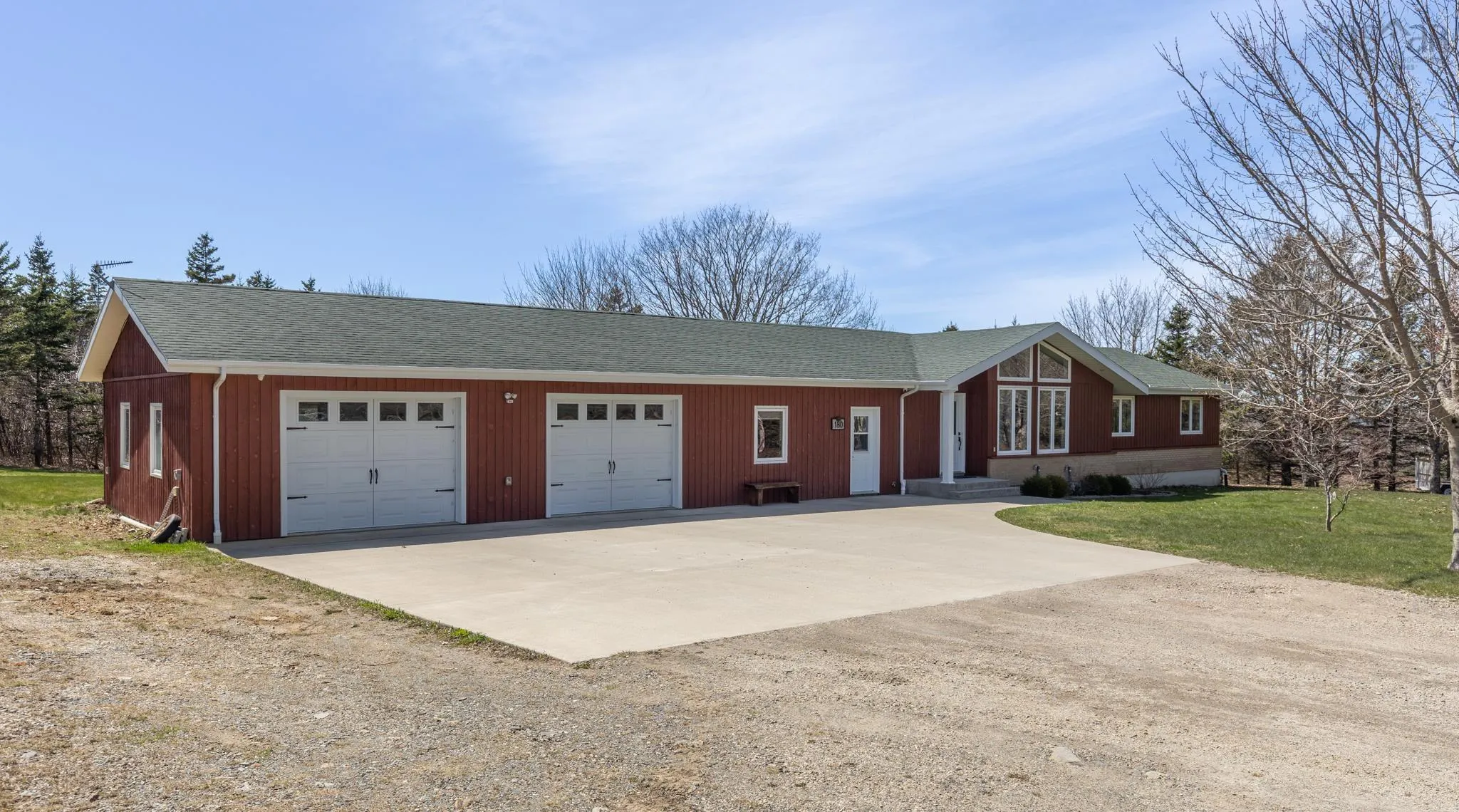 180 John Thibodeau Road, Meteghan Centre Ns B0w 2k0, 4 Bedrooms Bedrooms, ,3 BathroomsBathrooms,Residential,For Sale,John Thibodeau,202509084