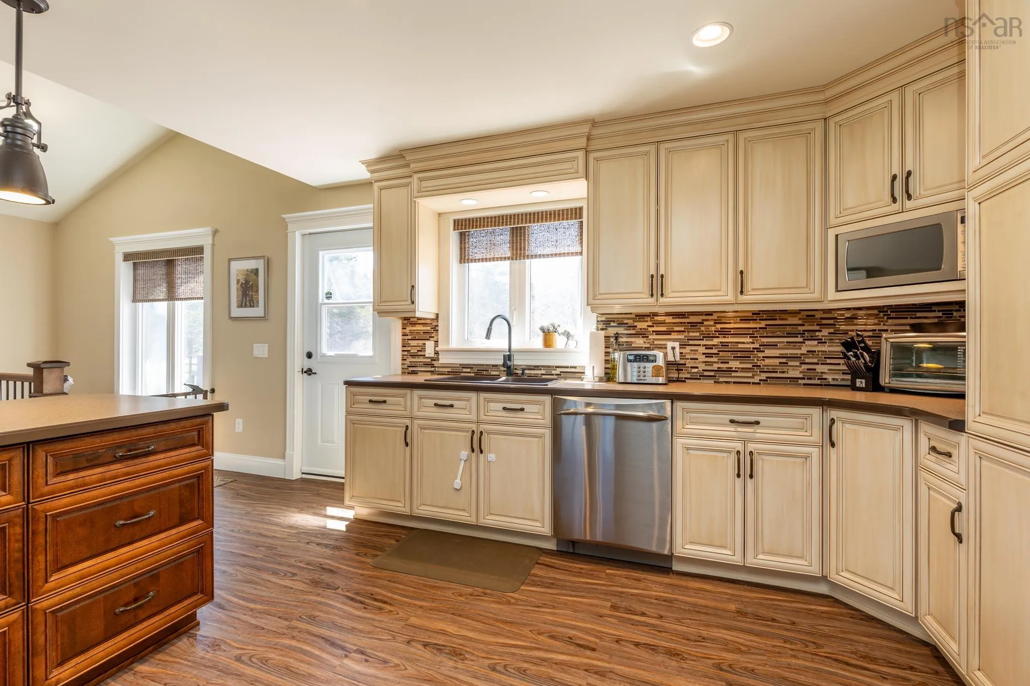 180 John Thibodeau Road, Meteghan Centre Ns B0w 2k0, 4 Bedrooms Bedrooms, ,3 BathroomsBathrooms,Residential,For Sale,John Thibodeau,202509084