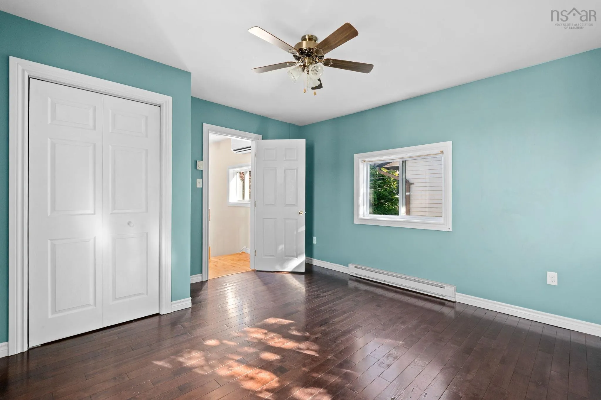 48 Irving Street, Woodside, NS B2W 1K2, 3 Bedrooms Bedrooms, ,2 BathroomsBathrooms,Residential,For Sale,Irving,202522320