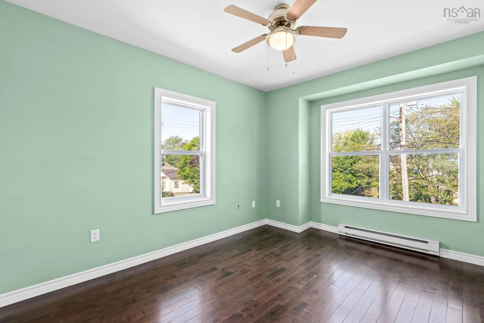 48 Irving Street, Woodside, NS B2W 1K2, 3 Bedrooms Bedrooms, ,2 BathroomsBathrooms,Residential,For Sale,Irving,202522320
