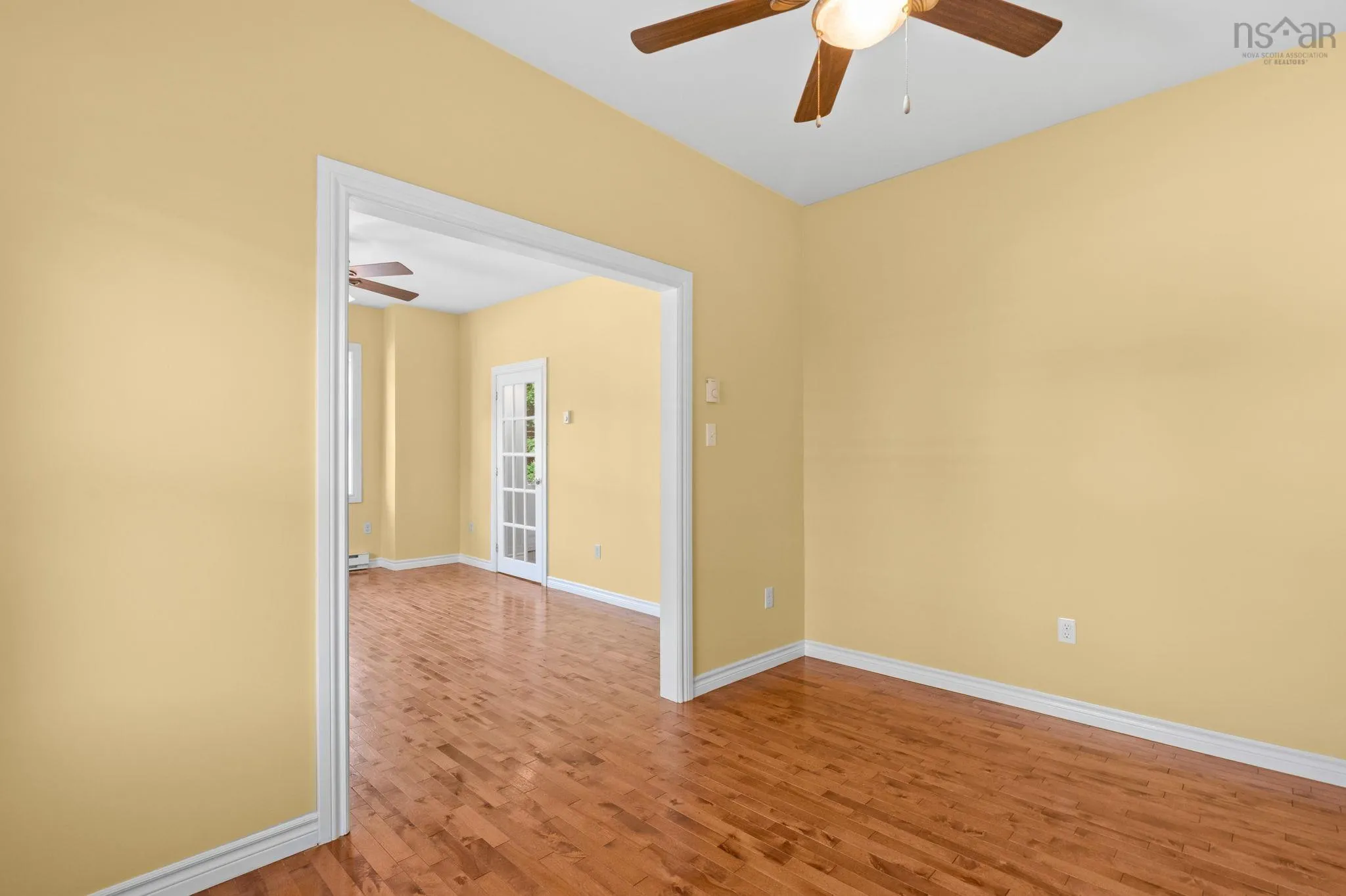 48 Irving Street, Woodside, NS B2W 1K2, 3 Bedrooms Bedrooms, ,2 BathroomsBathrooms,Residential,For Sale,Irving,202522320