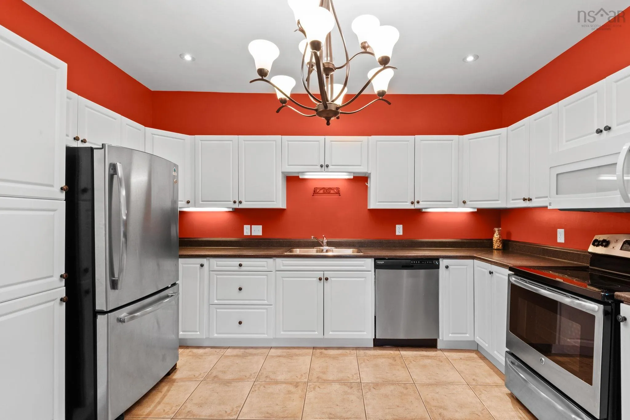 48 Irving Street, Woodside, NS B2W 1K2, 3 Bedrooms Bedrooms, ,2 BathroomsBathrooms,Residential,For Sale,Irving,202522320