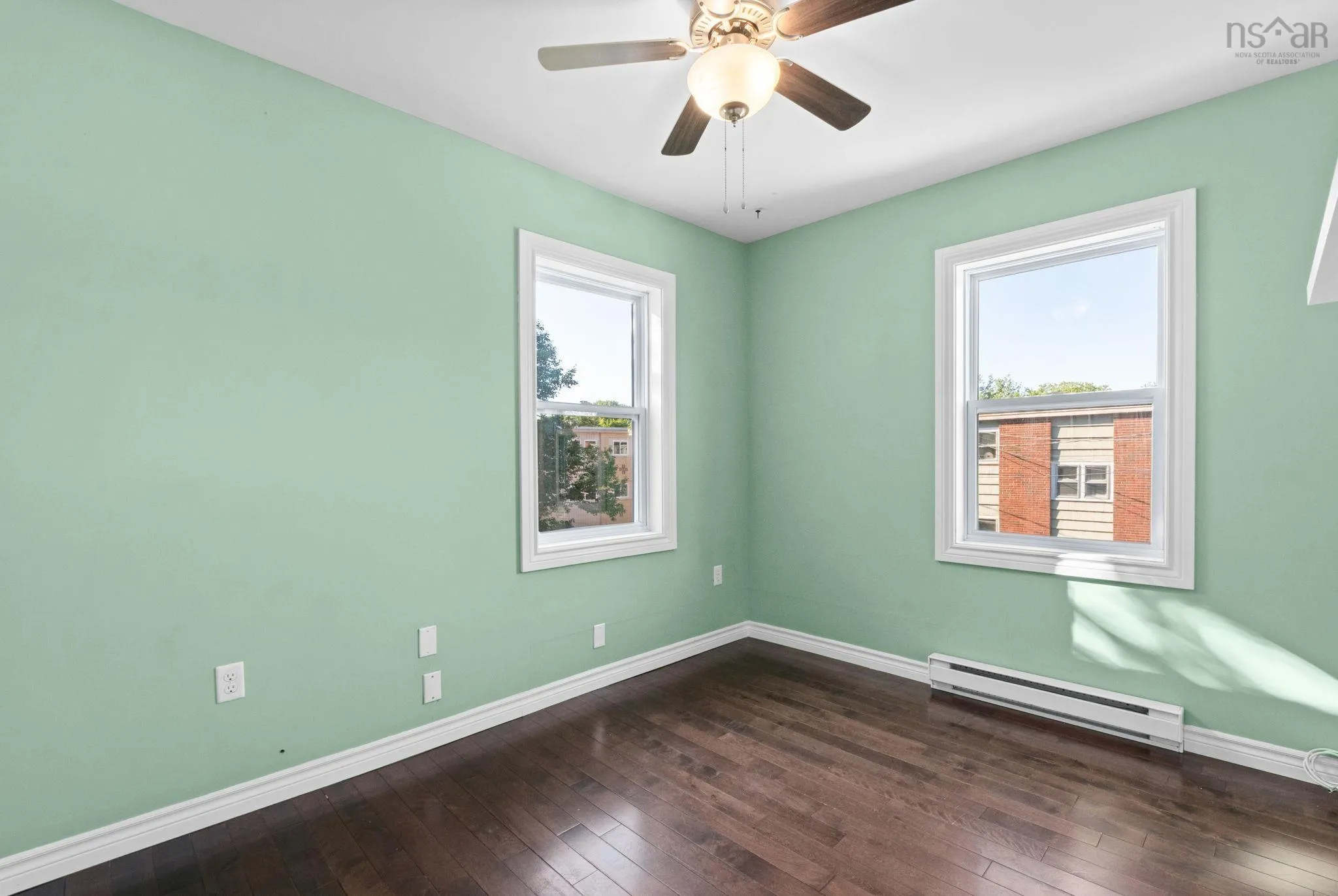 48 Irving Street, Woodside, NS B2W 1K2, 3 Bedrooms Bedrooms, ,2 BathroomsBathrooms,Residential,For Sale,Irving,202522320