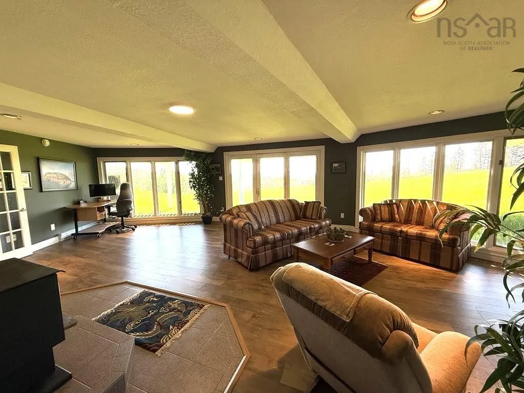1379 Highway 362, Victoria Vale, NS B0S 1P0, 4 Bedrooms Bedrooms, ,3 BathroomsBathrooms,Residential,For Sale,Highway 362,202513184