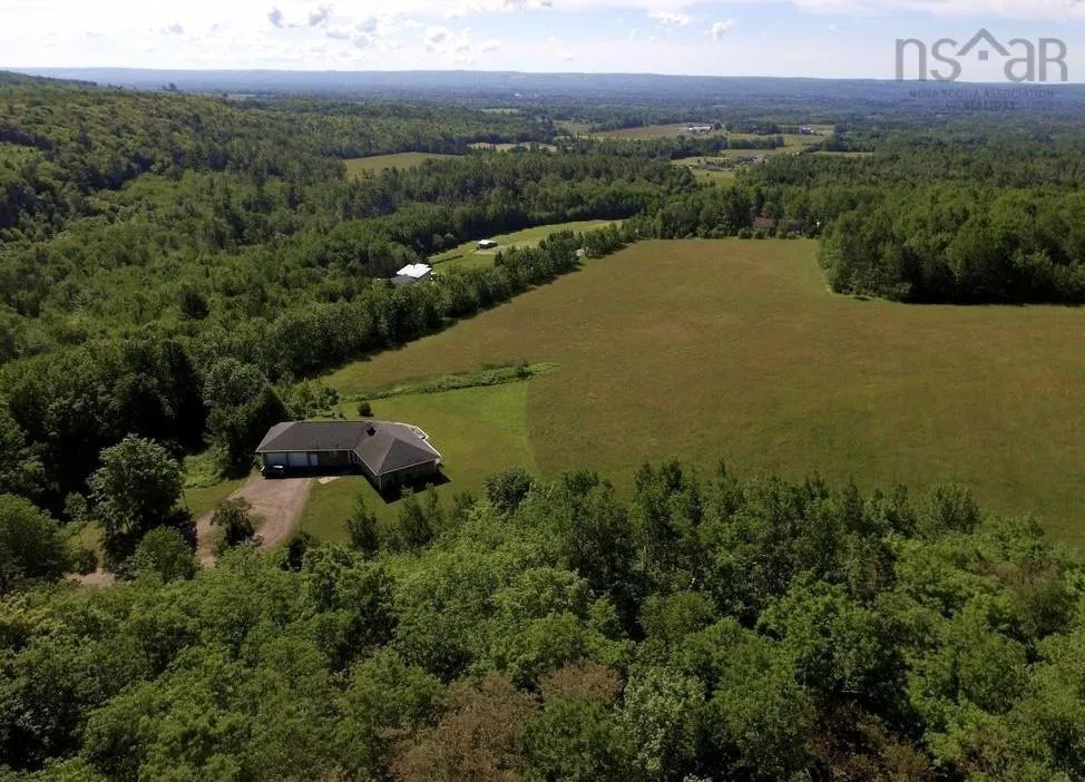 1379 Highway 362, Victoria Vale, NS B0S 1P0, 4 Bedrooms Bedrooms, ,3 BathroomsBathrooms,Residential,For Sale,Highway 362,202513184