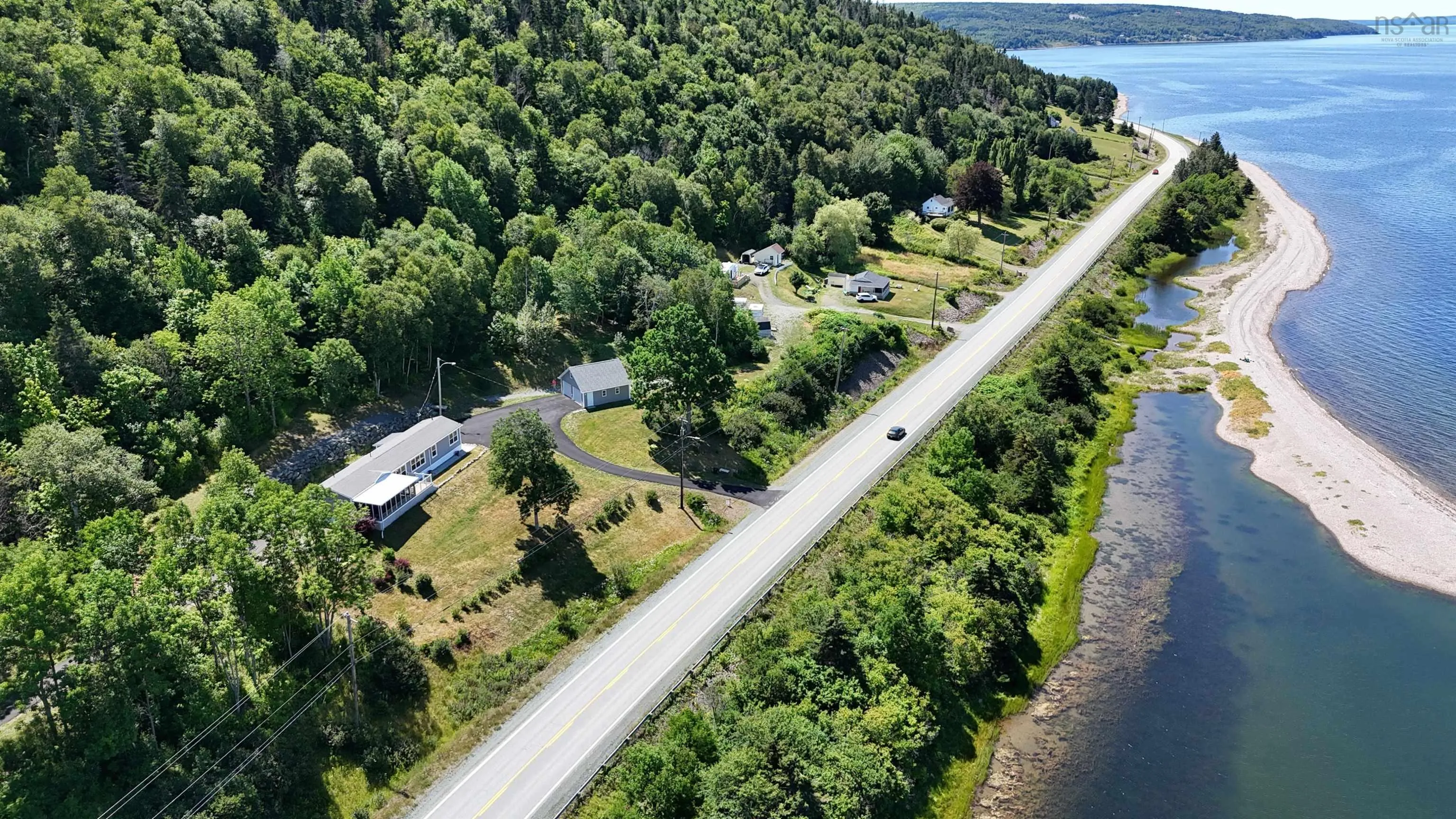 9653 East Bay Highway, Irishvale Ns B1j 2b3, 3 Bedrooms Bedrooms, ,2 BathroomsBathrooms,Residential,For Sale,East Bay,202505238