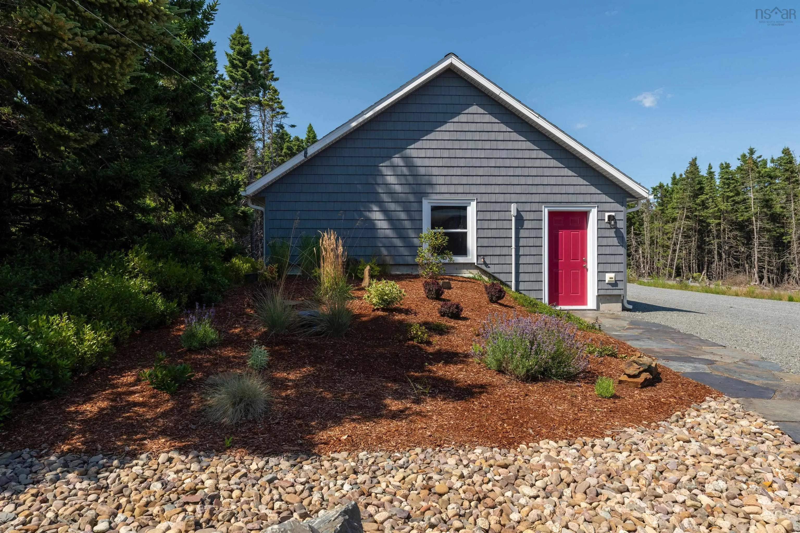 18 Woodlot Lane, Kingsburg, NS B0J 2X0, 3 Bedrooms Bedrooms, ,2 BathroomsBathrooms,Residential,For Sale,Woodlot,202519851