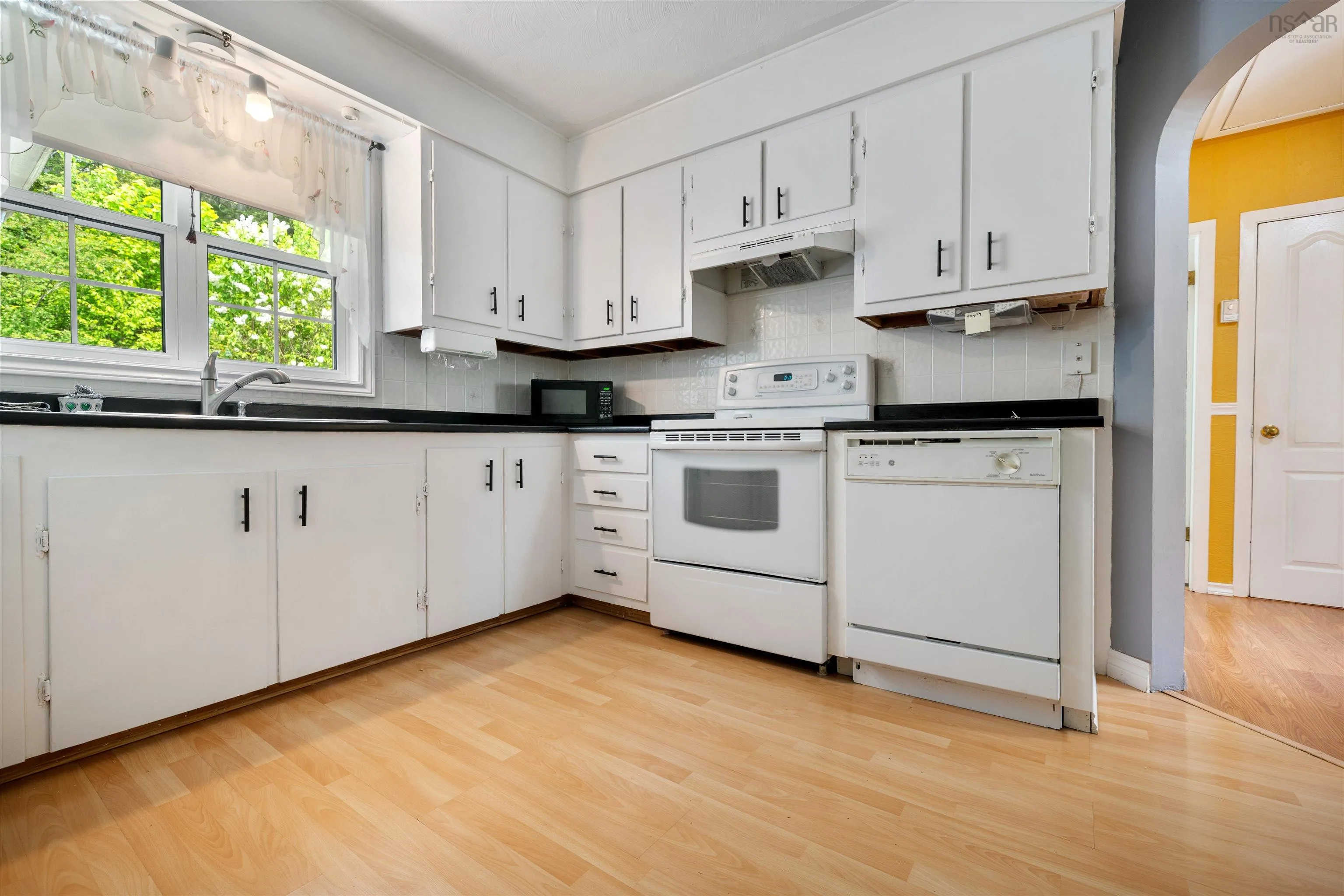210 Main Street, Mulgrave, NS B0E 2G0, 3 Bedrooms Bedrooms, ,2 BathroomsBathrooms,Residential,For Sale,Main,202518027
